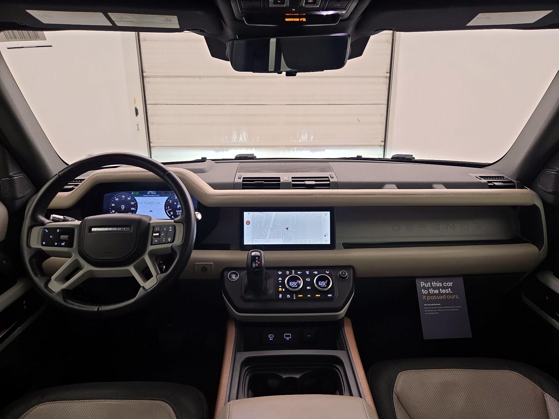 Thumbnail: 2021 Land Rover Defender - 9