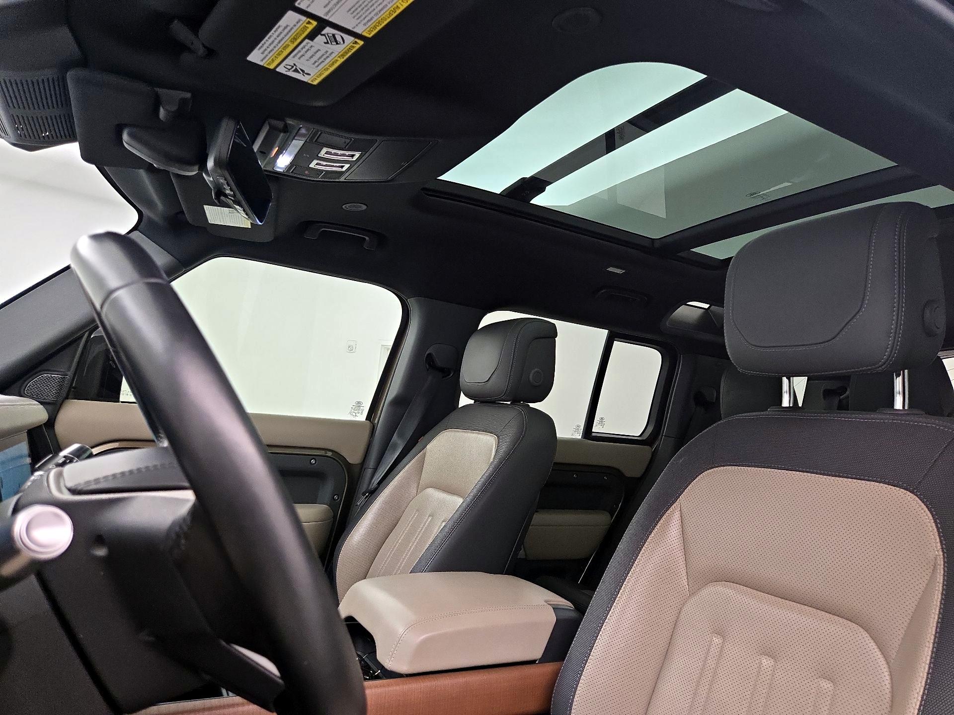 Thumbnail: 2021 Land Rover Defender - 20