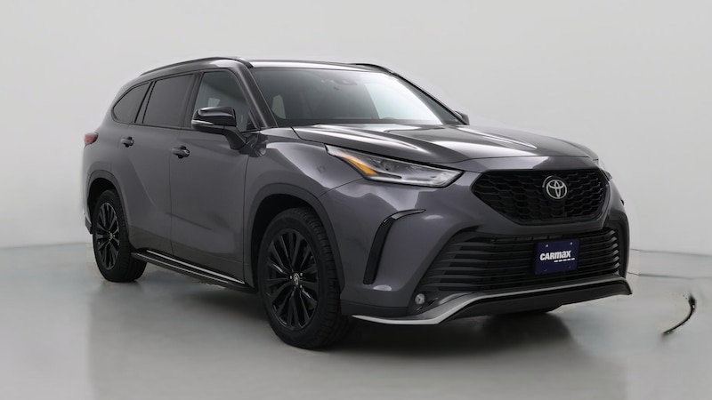 2022 Toyota Highlander XSE Hero Image