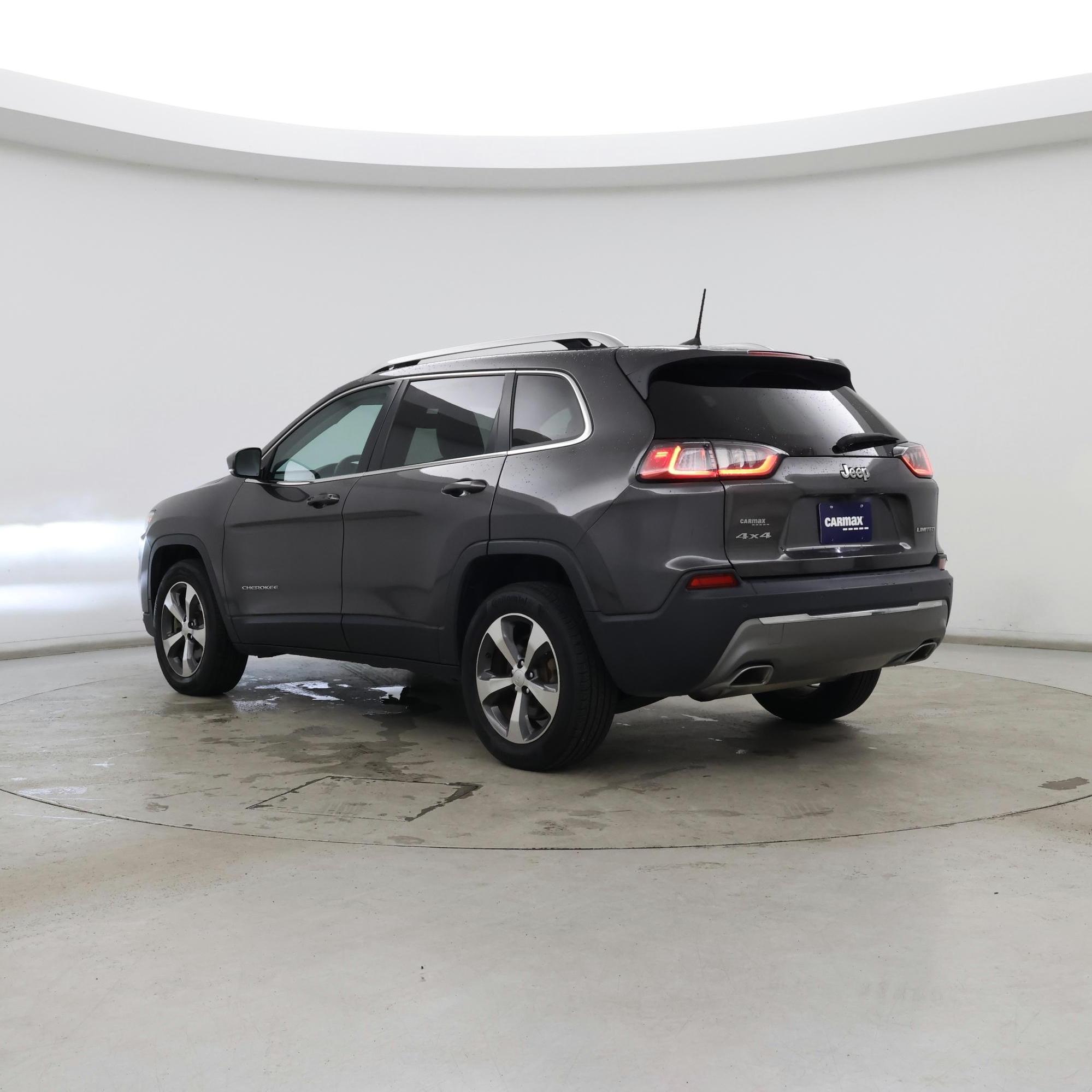 Thumbnail: 2019 Jeep Cherokee - 2