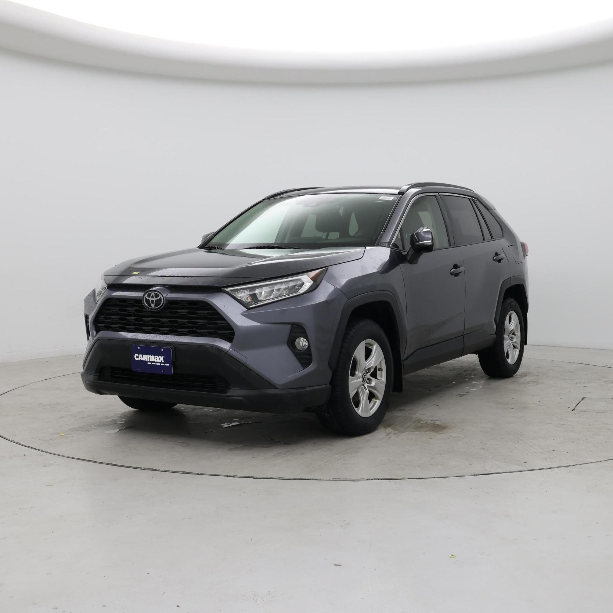 Thumbnail: 2019 Toyota RAV4 - 4