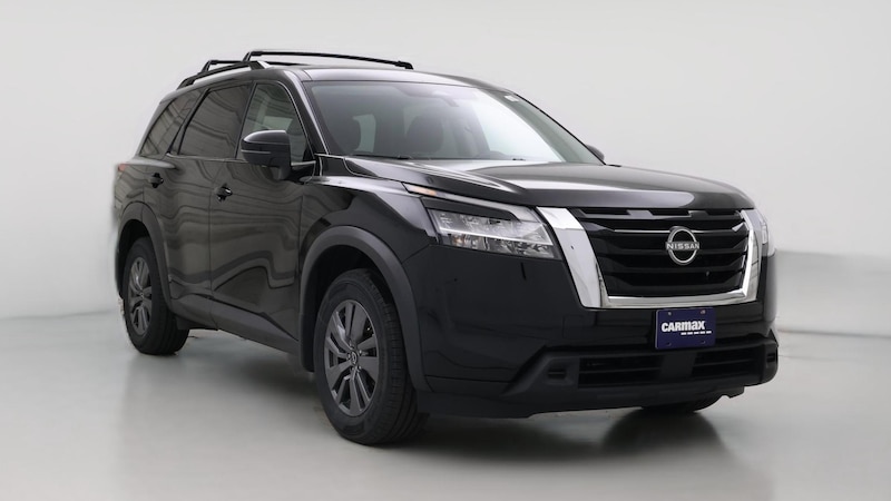 2022 Nissan Pathfinder SV Hero Image
