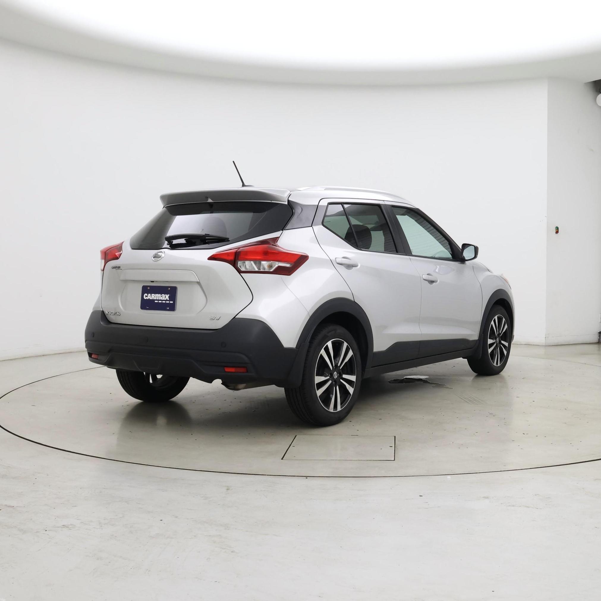 Thumbnail: 2018 Nissan Kicks - 8