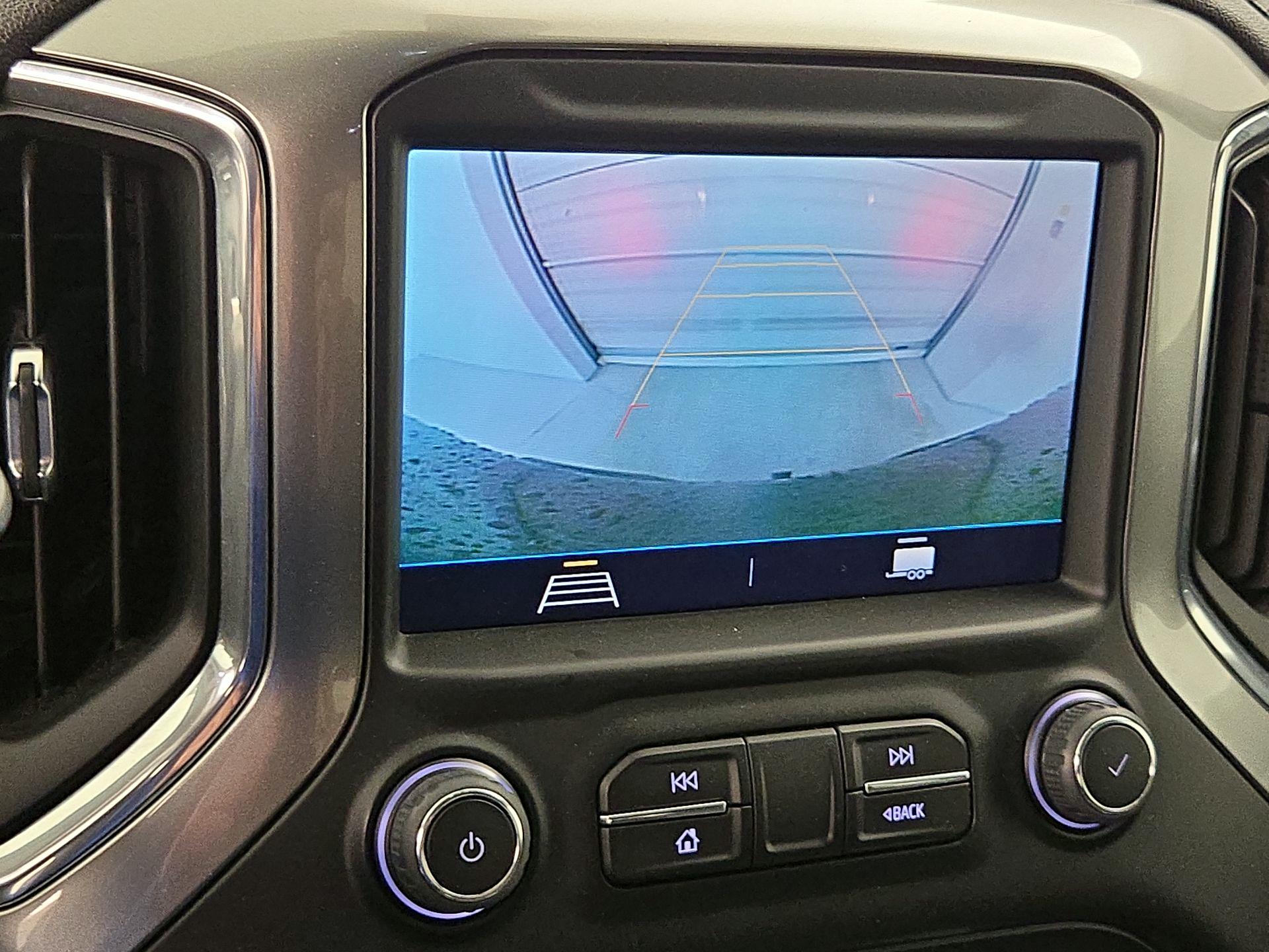 Thumbnail: 2022 Chevrolet Silverado 1500 - 14