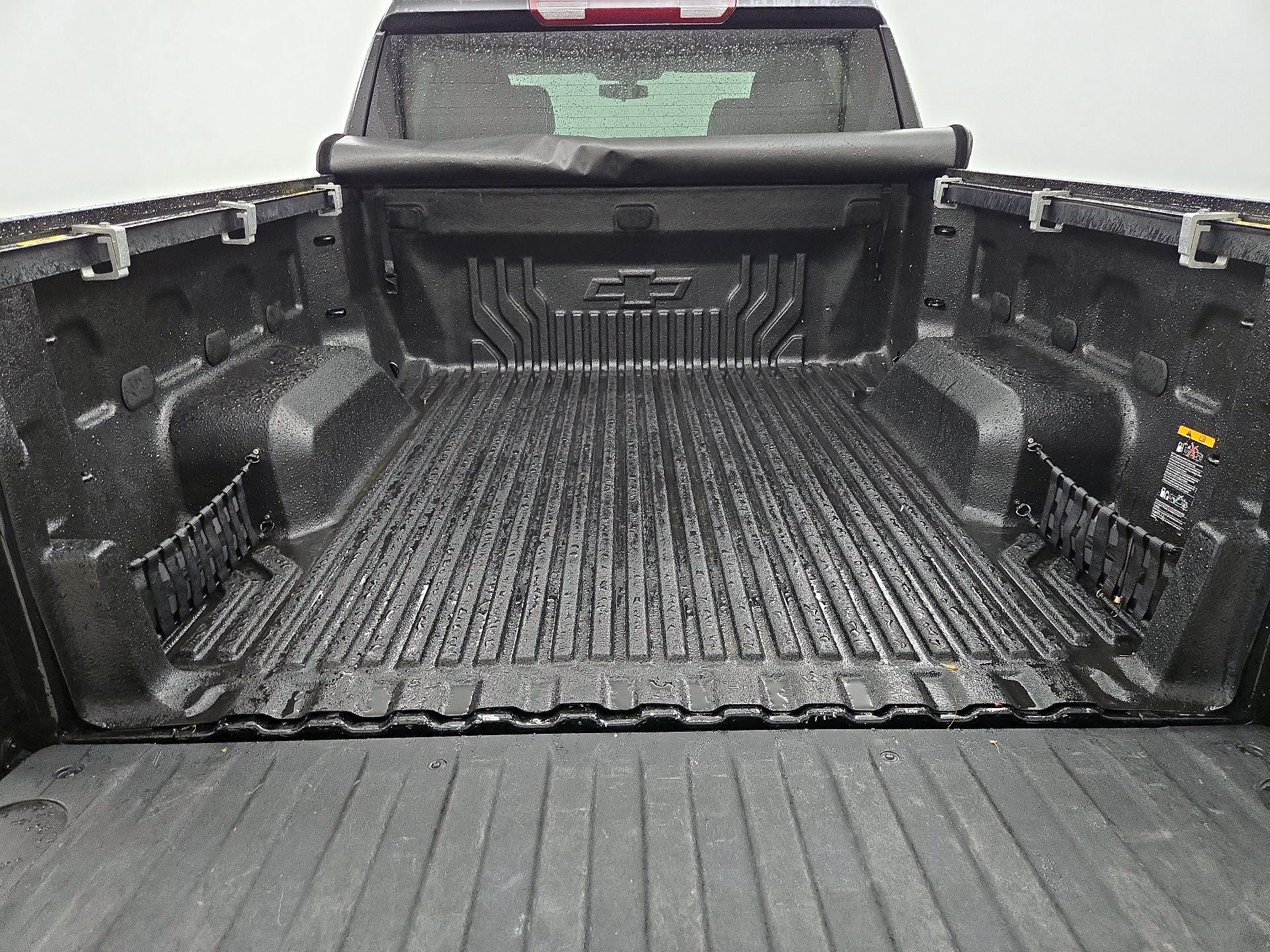 Thumbnail: 2022 Chevrolet Silverado 1500 - 20