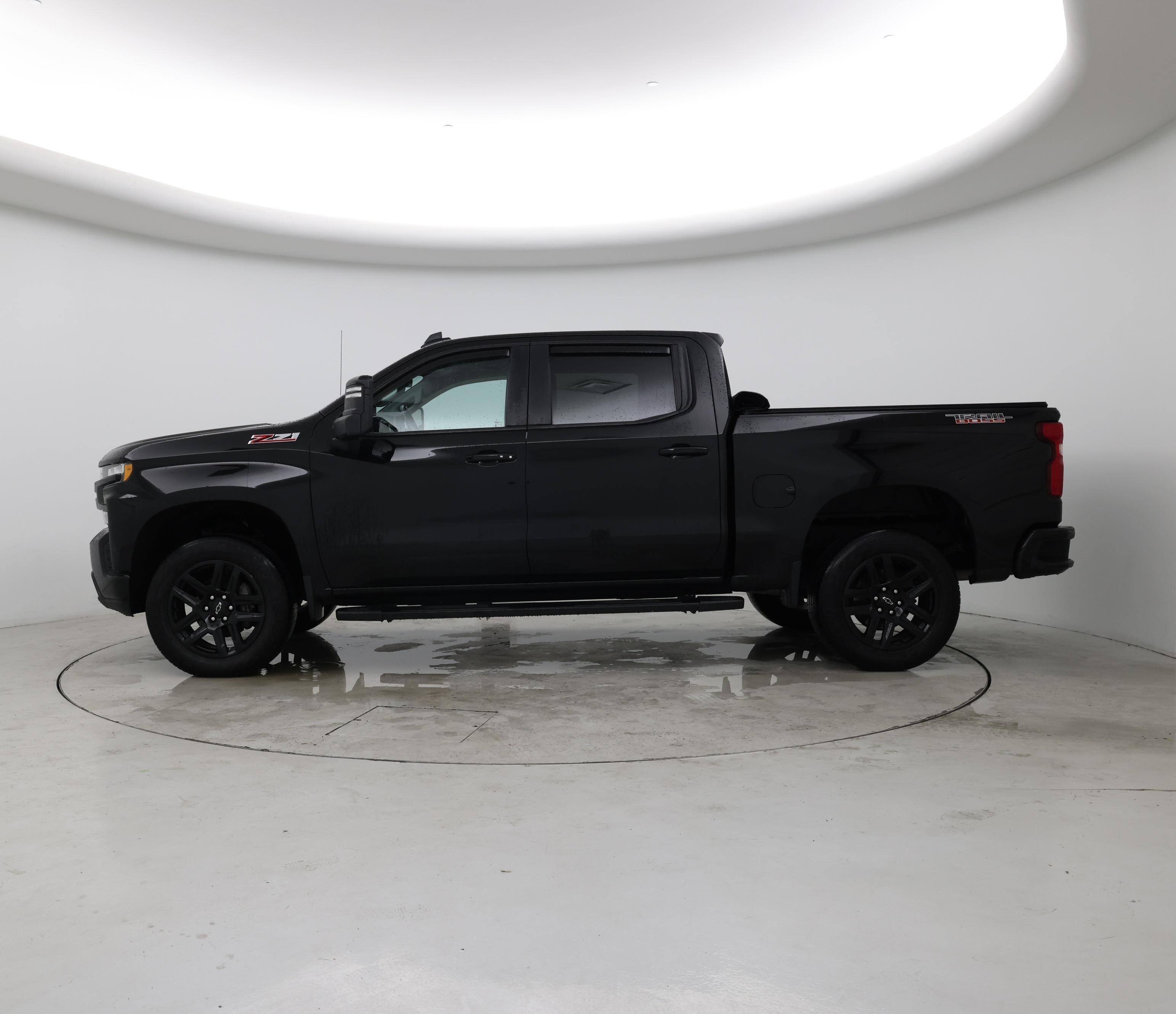 Thumbnail: 2022 Chevrolet Silverado 1500 - 3