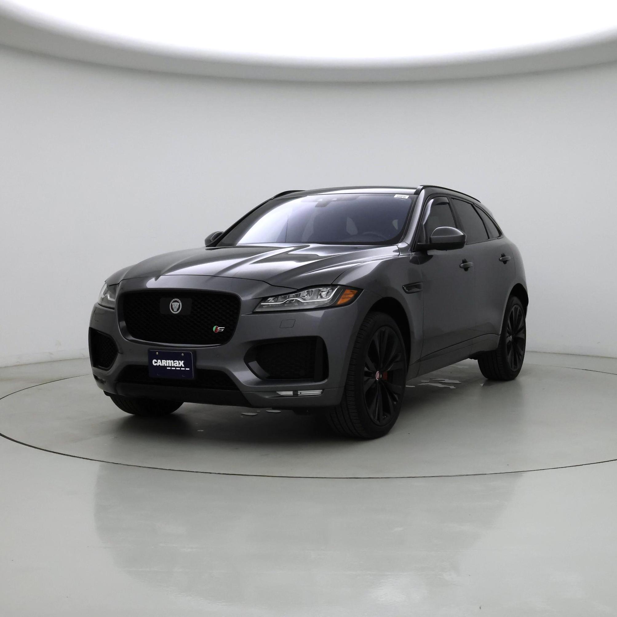 Thumbnail: 2019 Jaguar F-Pace - 4