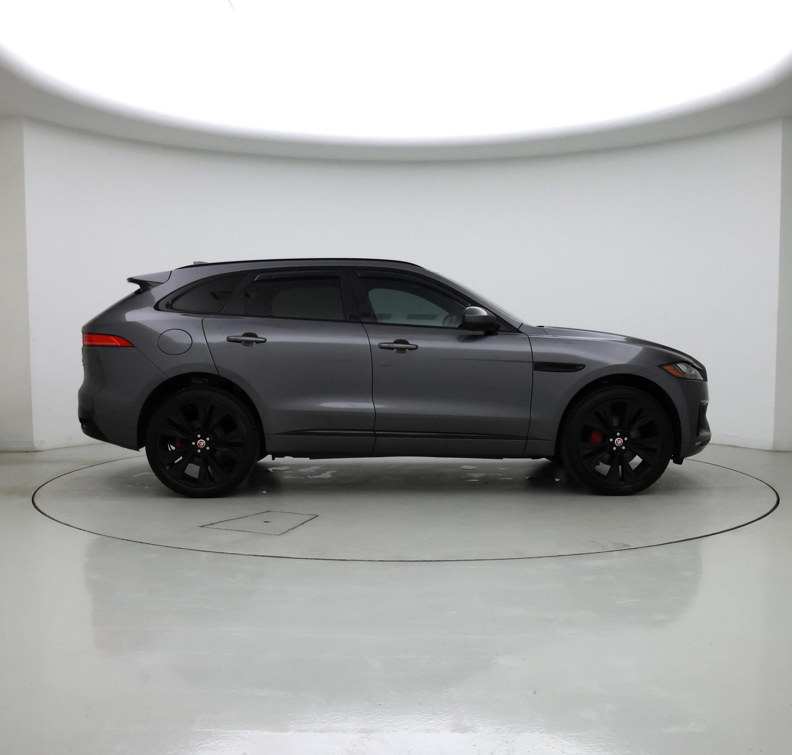 Thumbnail: 2019 Jaguar F-Pace - 7