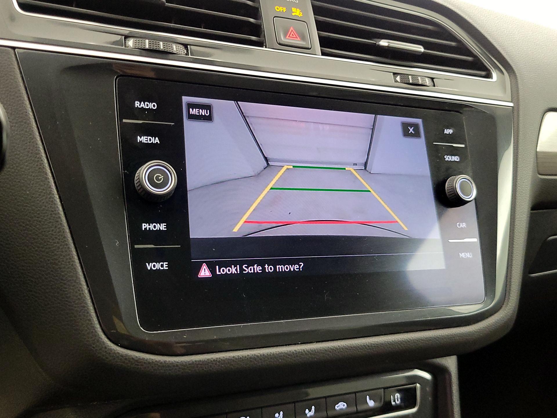 Thumbnail: 2019 Volkswagen Tiguan - 14