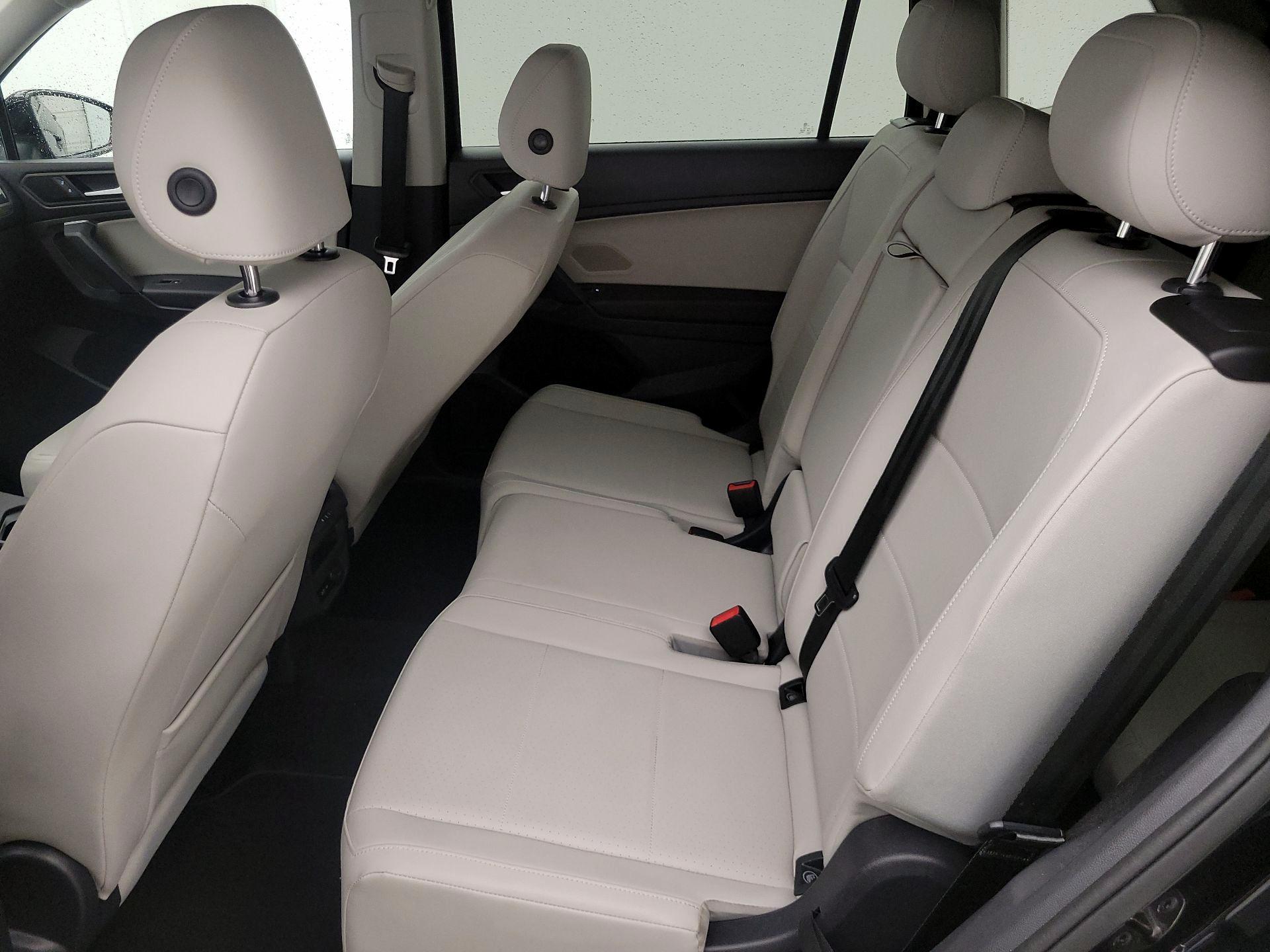 Thumbnail: 2019 Volkswagen Tiguan - 19