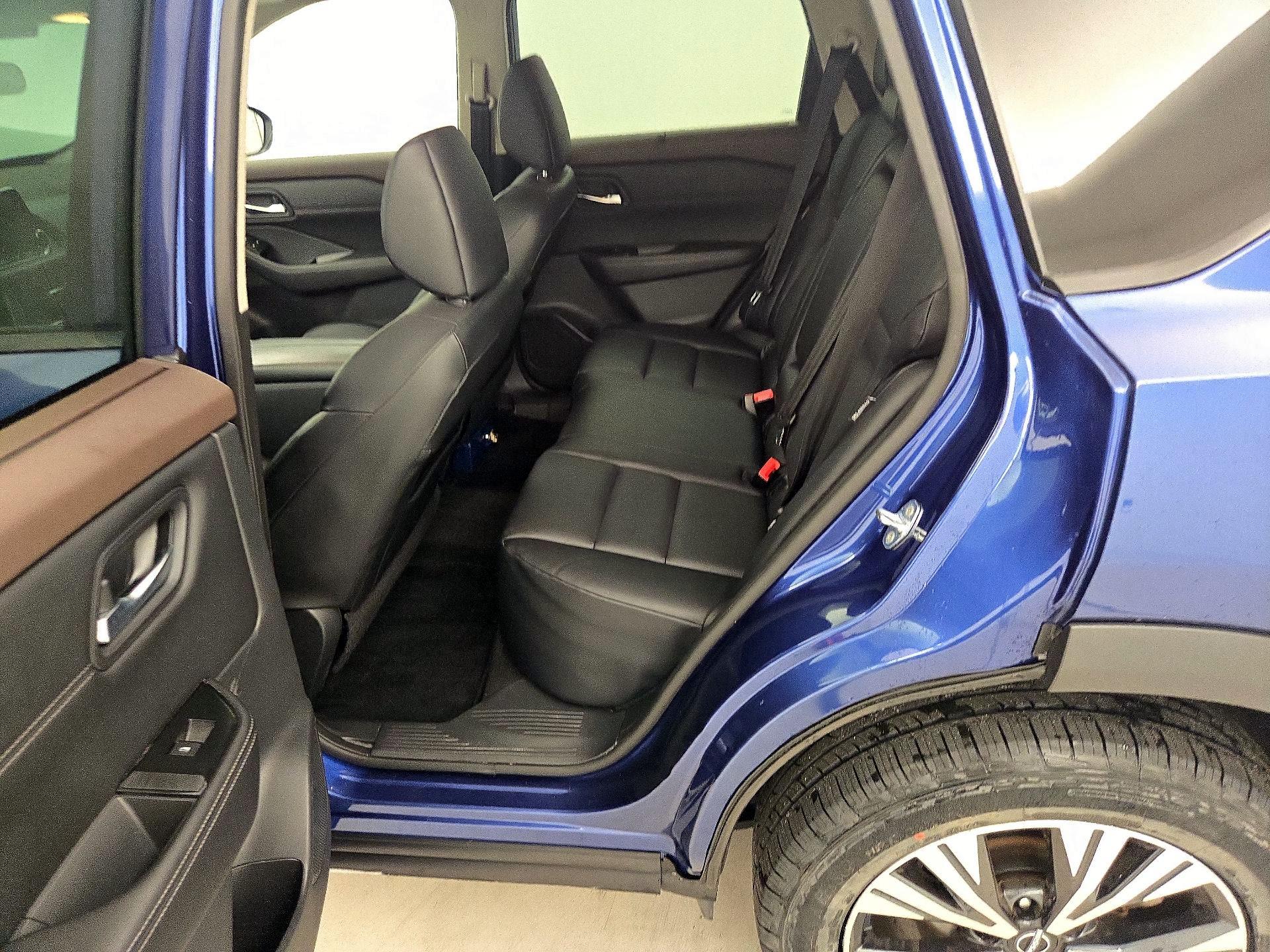 Thumbnail: 2022 Nissan Rogue - 20