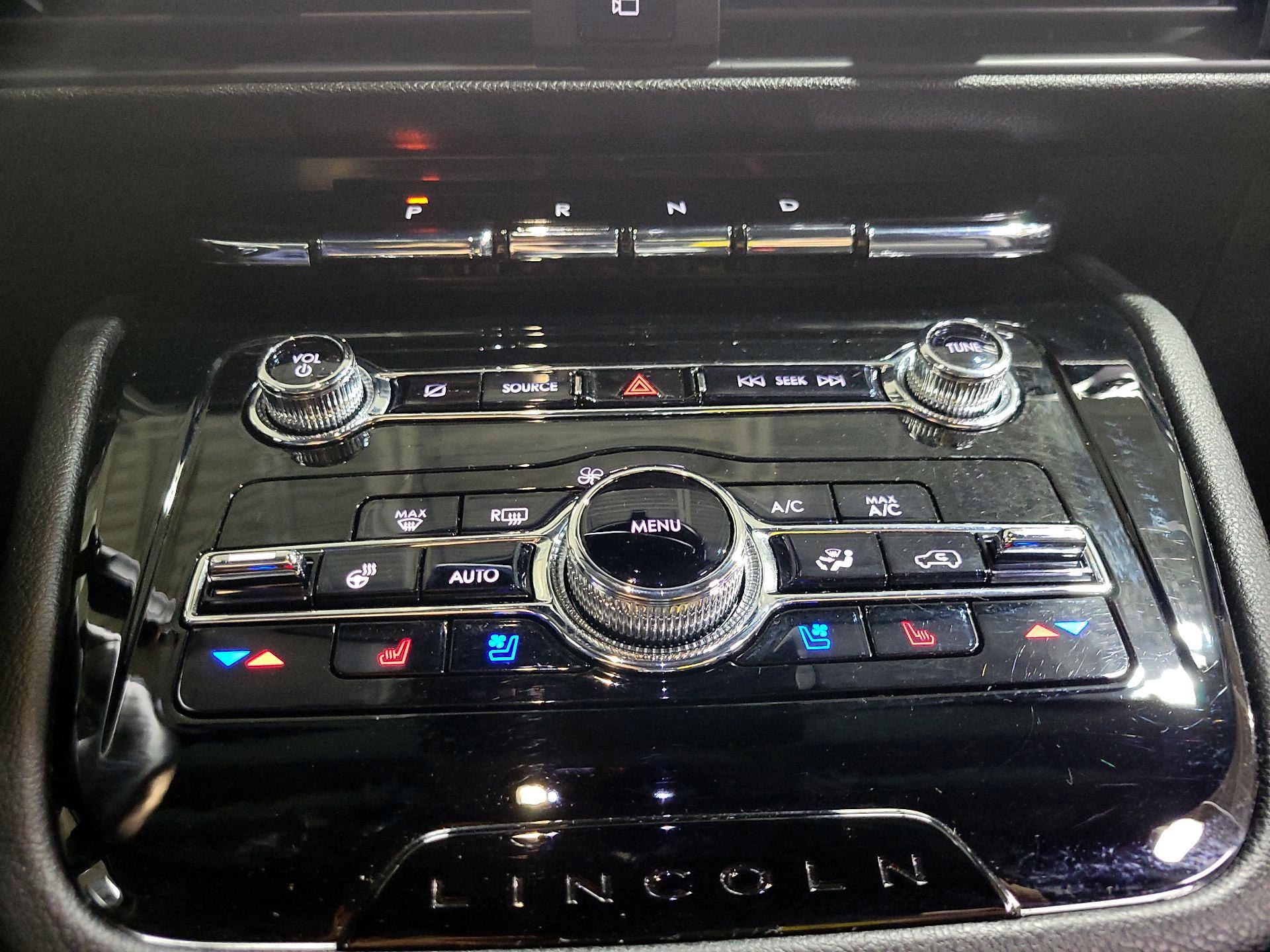Thumbnail: 2020 Lincoln Corsair - 17