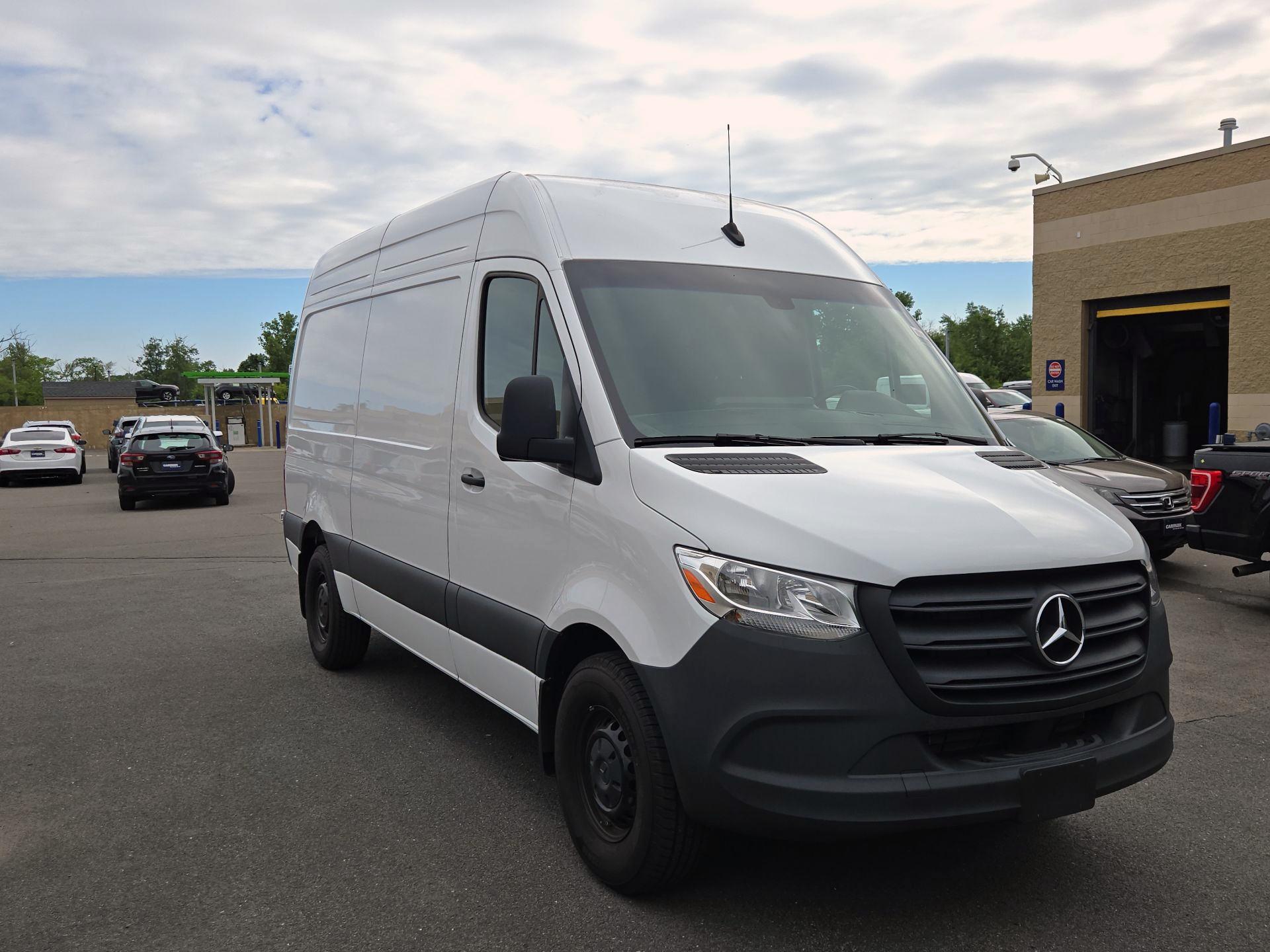 Thumbnail: 2024 Mercedes-Benz Sprinter - 1