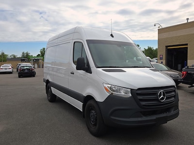 White 2024 Mercedes-Benz Sprinter 2500