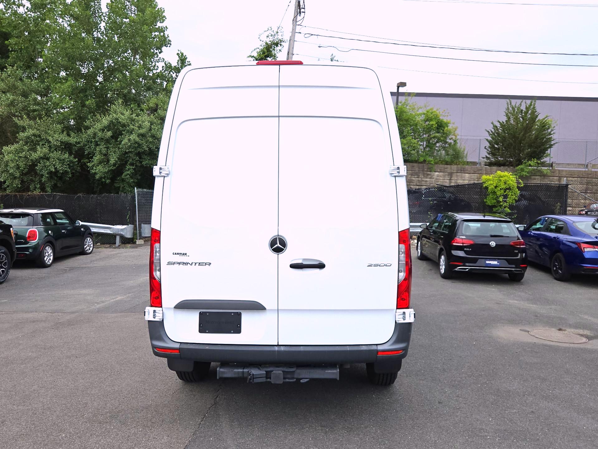 Thumbnail: 2024 Mercedes-Benz Sprinter - 6