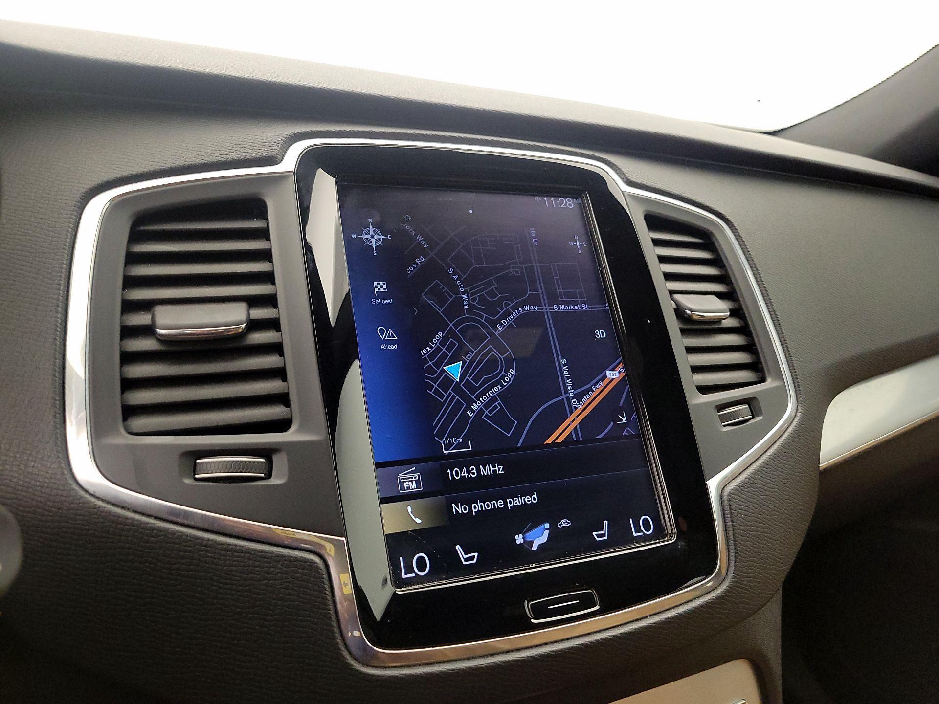 Thumbnail: 2018 Volvo XC90 - 14