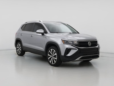 Silver 2023 Volkswagen Taos SE