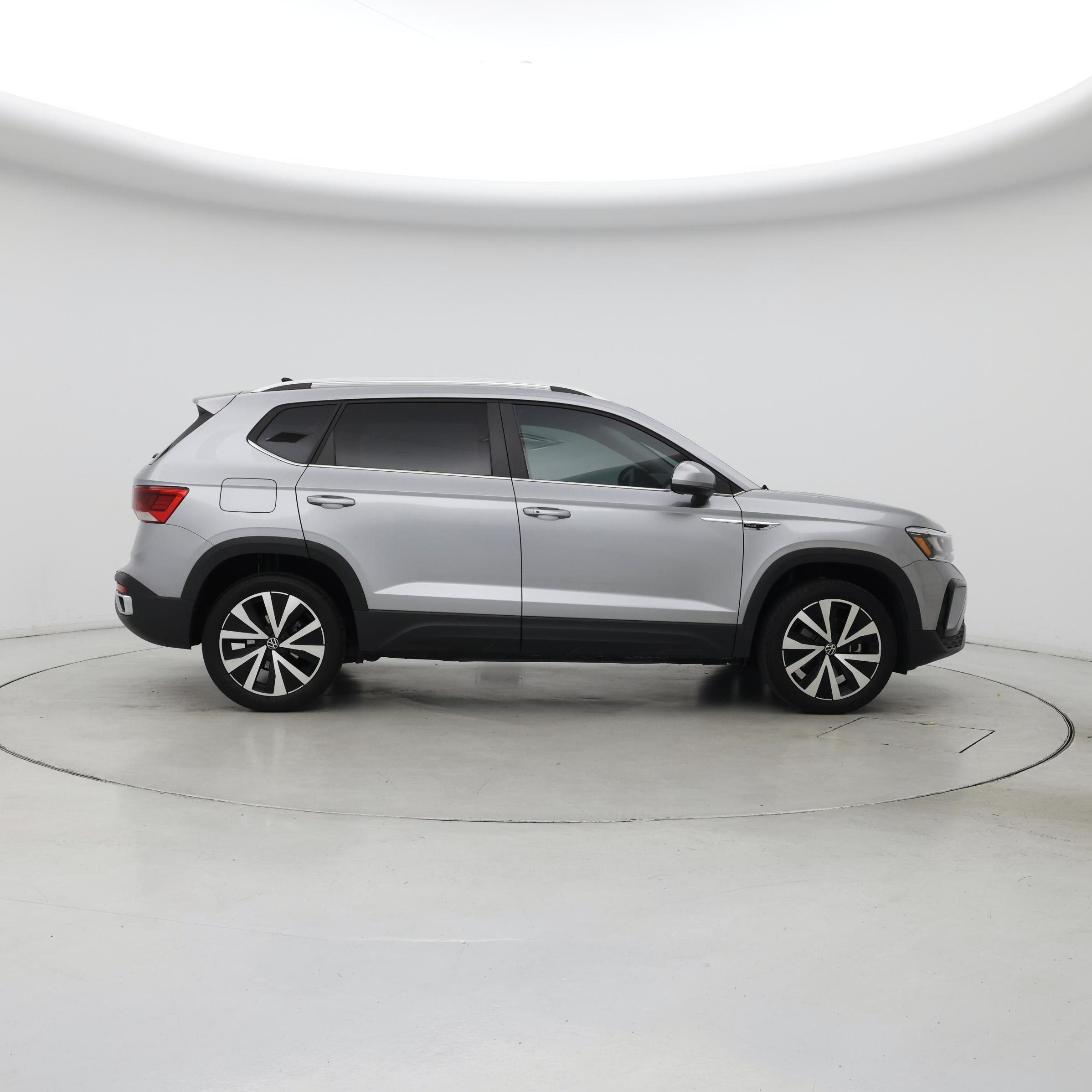 Thumbnail: 2023 Volkswagen Taos - 7