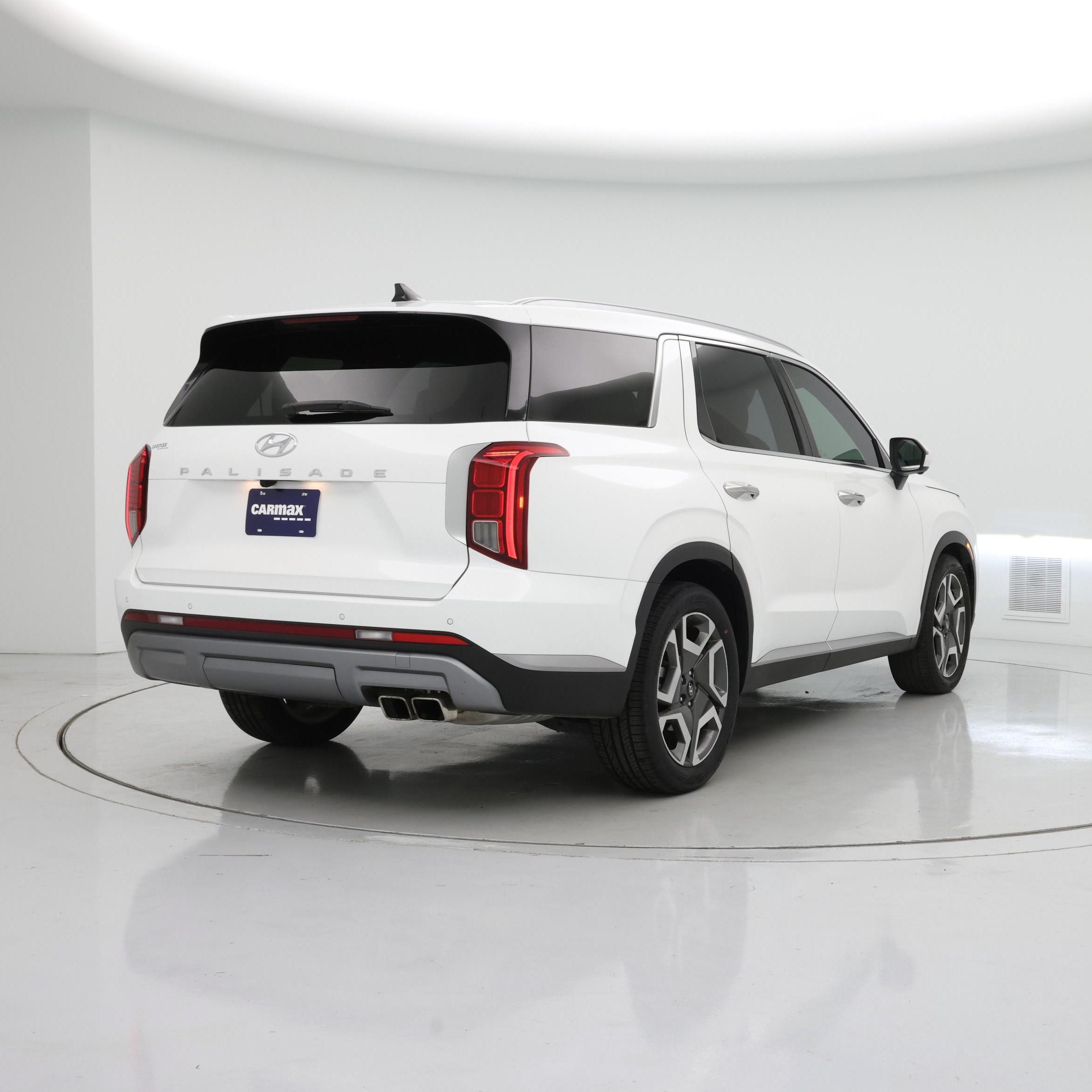 Thumbnail: 2023 Hyundai Palisade - 8