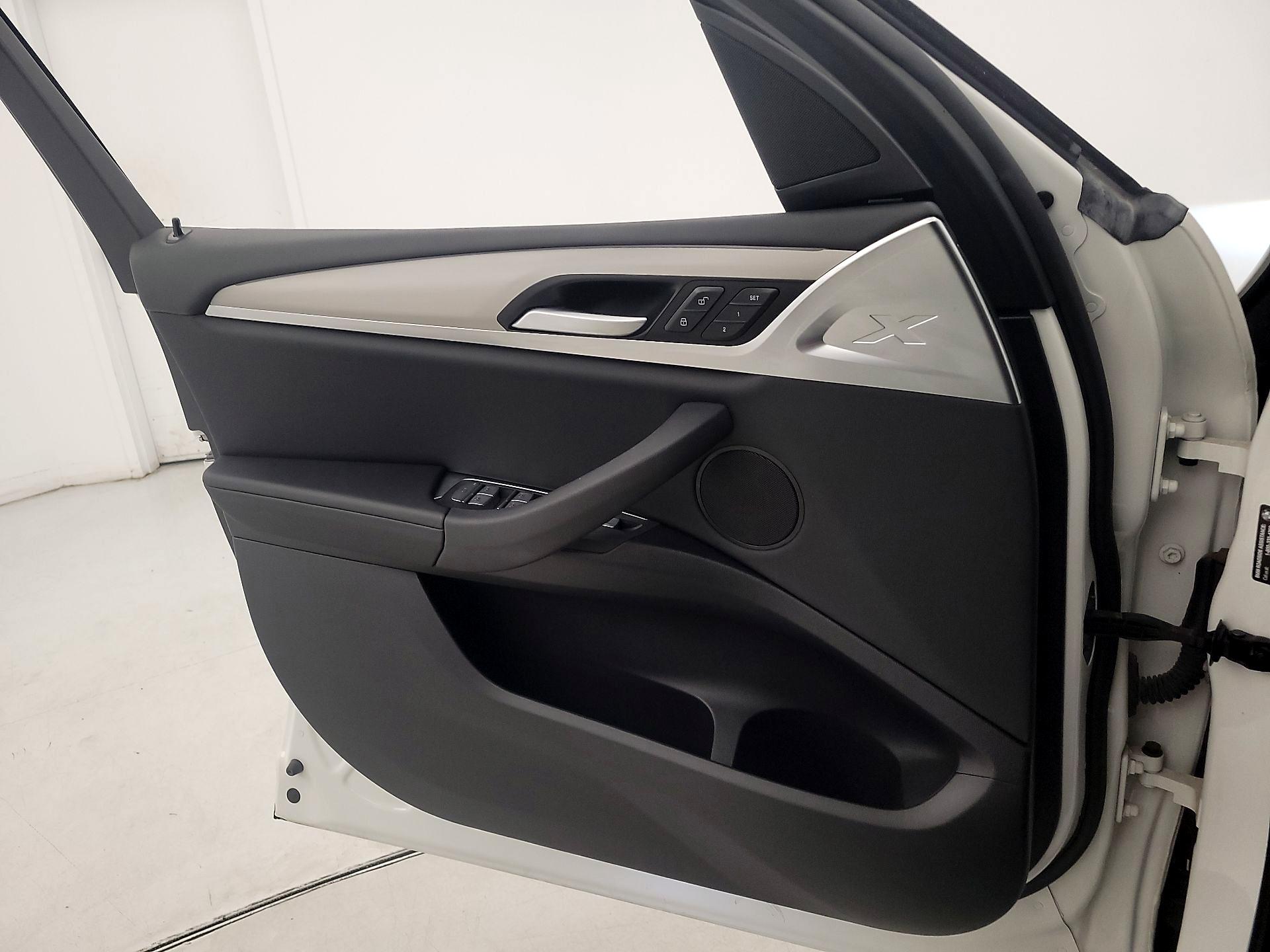 Thumbnail: 2022 BMW X3 - 12