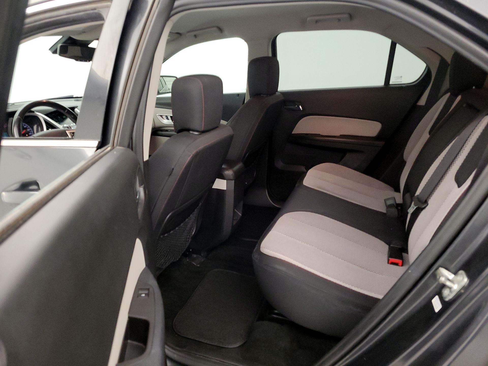 Thumbnail: 2017 Chevrolet Equinox - 18
