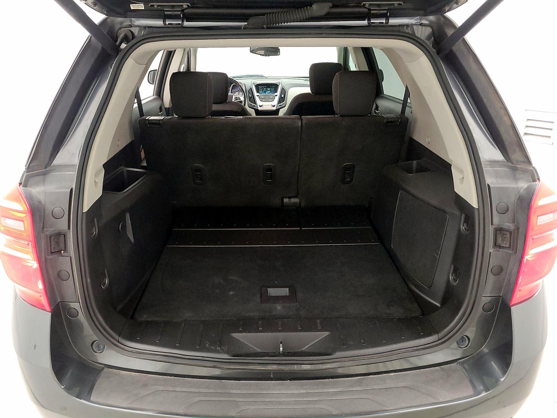 Thumbnail: 2017 Chevrolet Equinox - 19