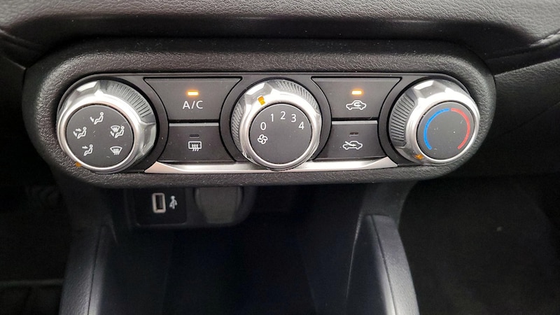 2024 Nissan Versa S 16