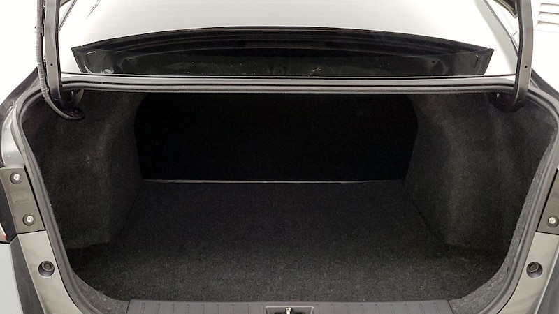 2024 Nissan Versa S 20
