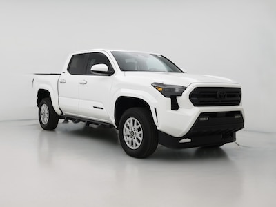 White 2024 Toyota Tacoma SR5