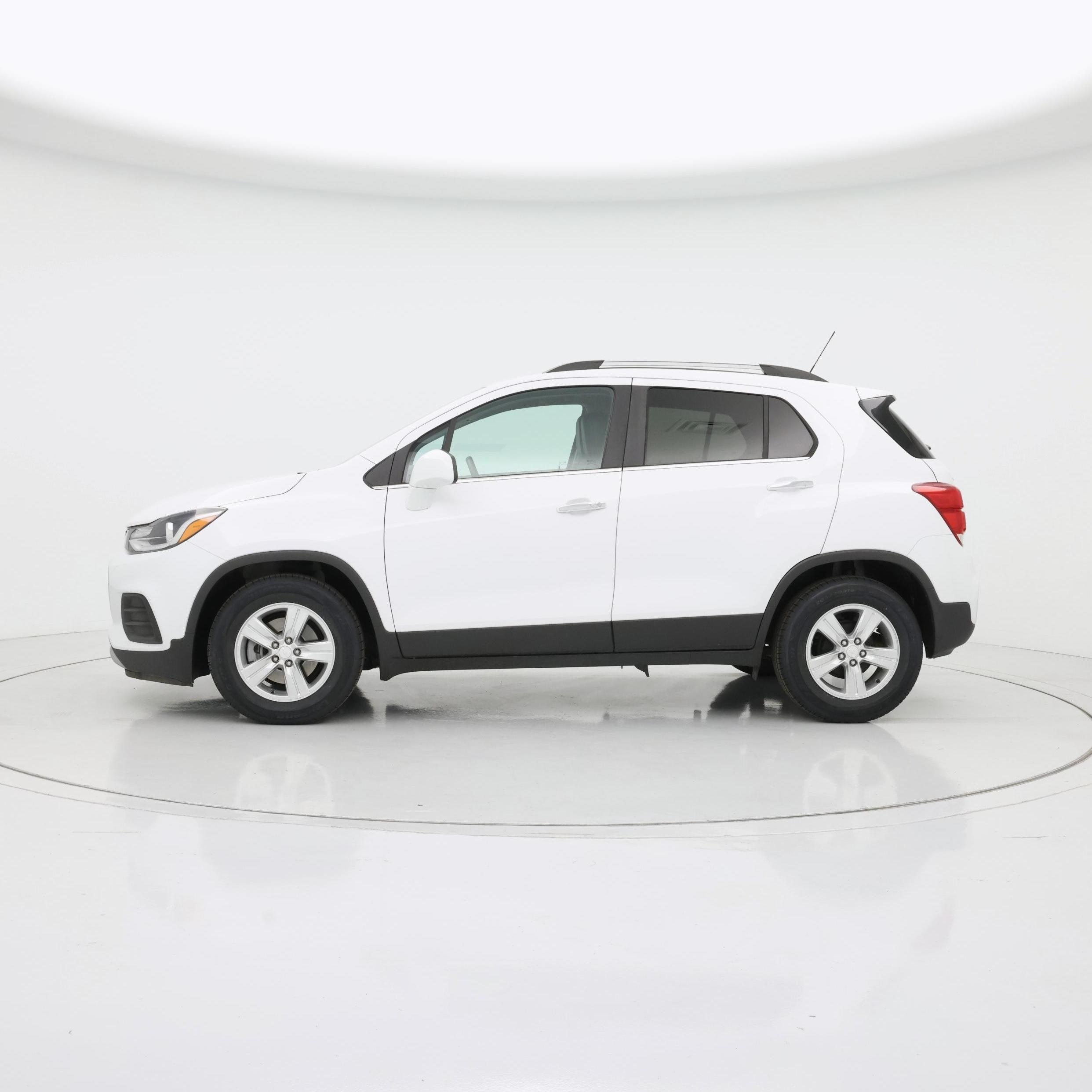 Thumbnail: 2020 Chevrolet Trax - 3