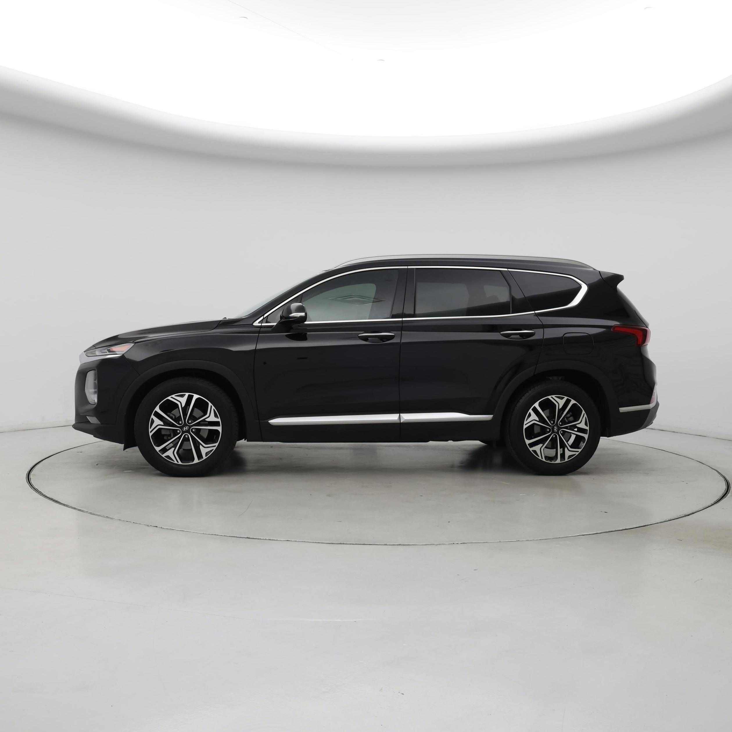 Thumbnail: 2020 Hyundai Santa Fe - 3