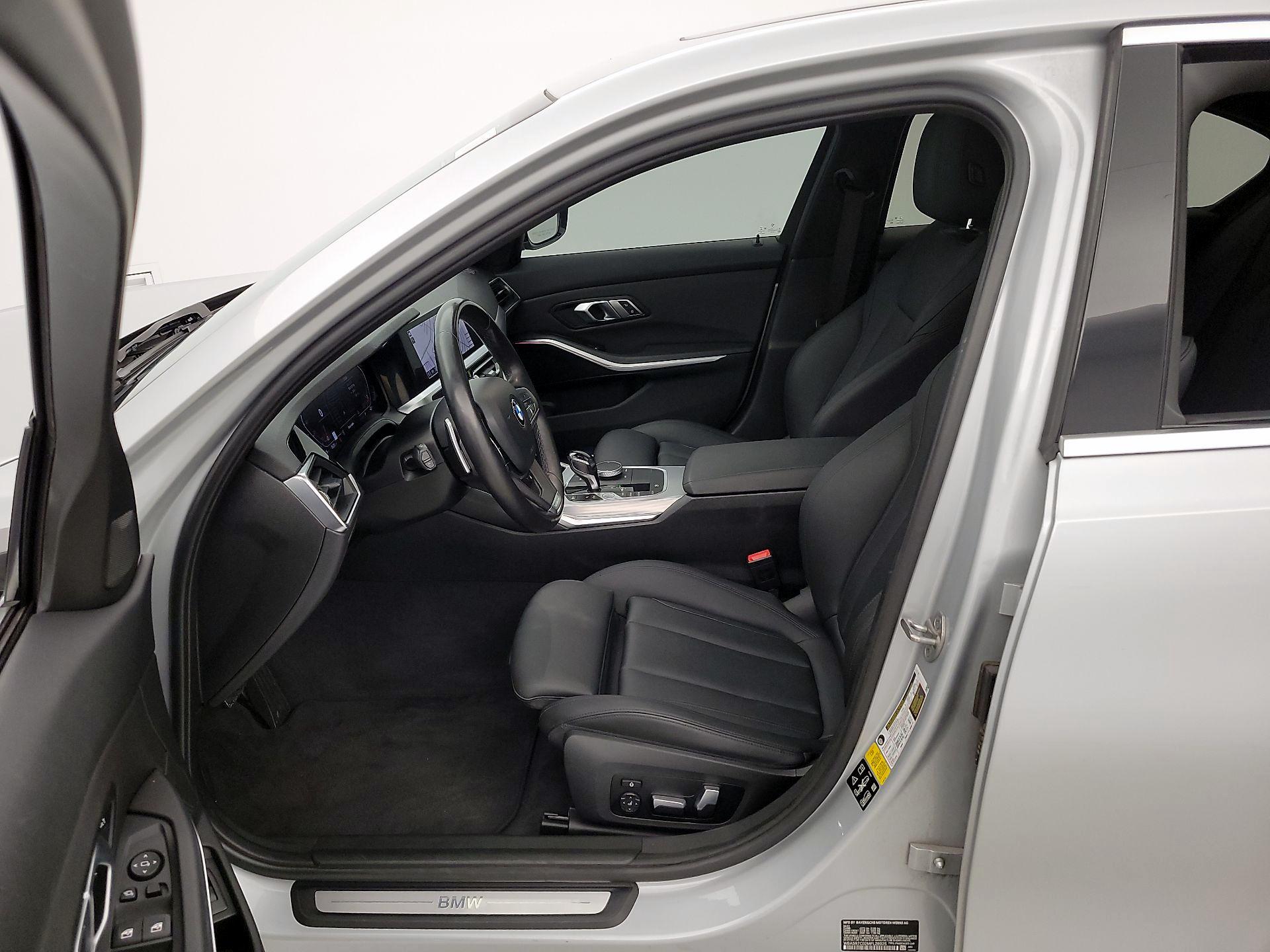 Thumbnail: 2021 BMW 3 Series - 11