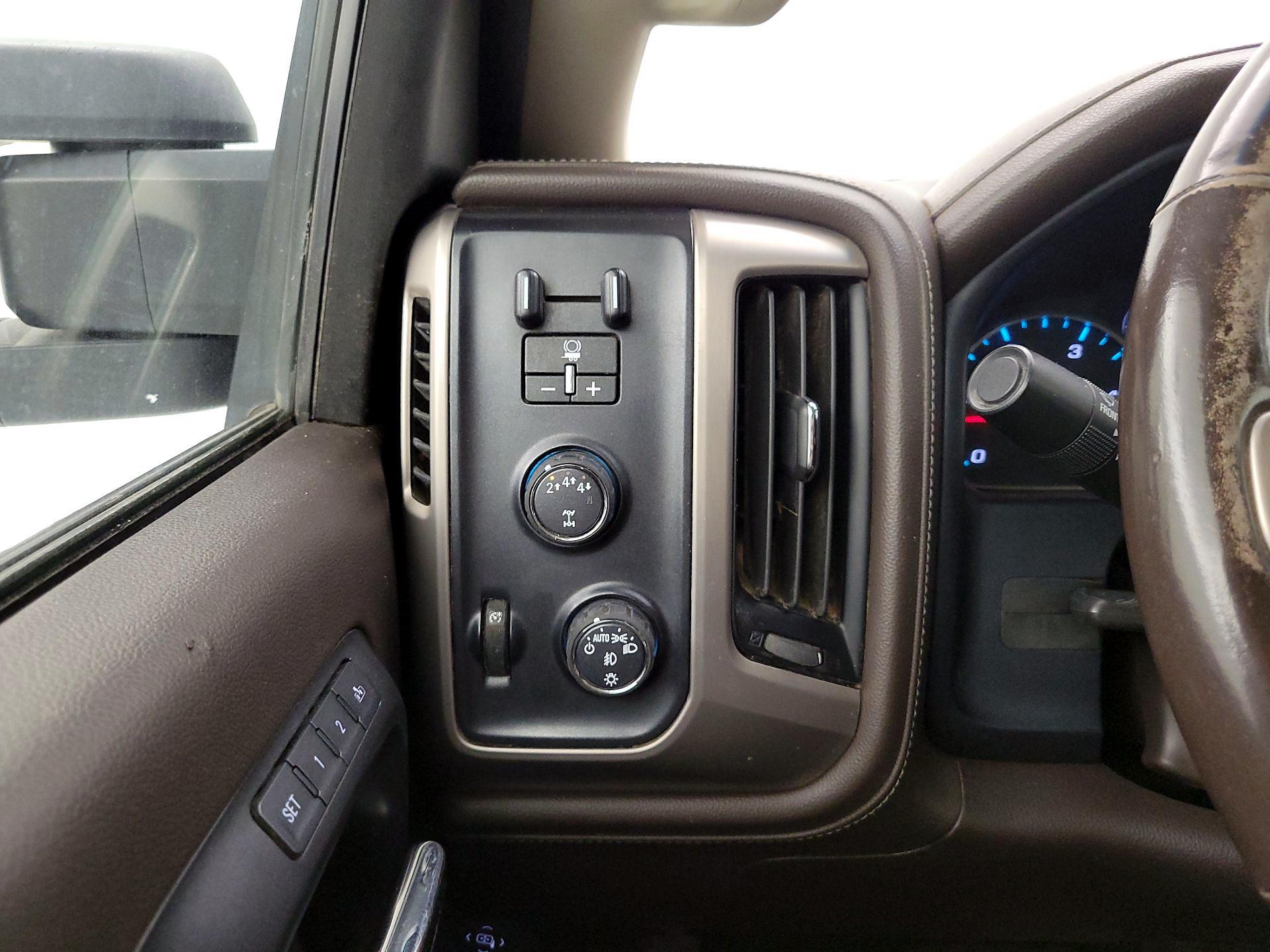 Thumbnail: 2019 GMC Sierra 3500 - 13