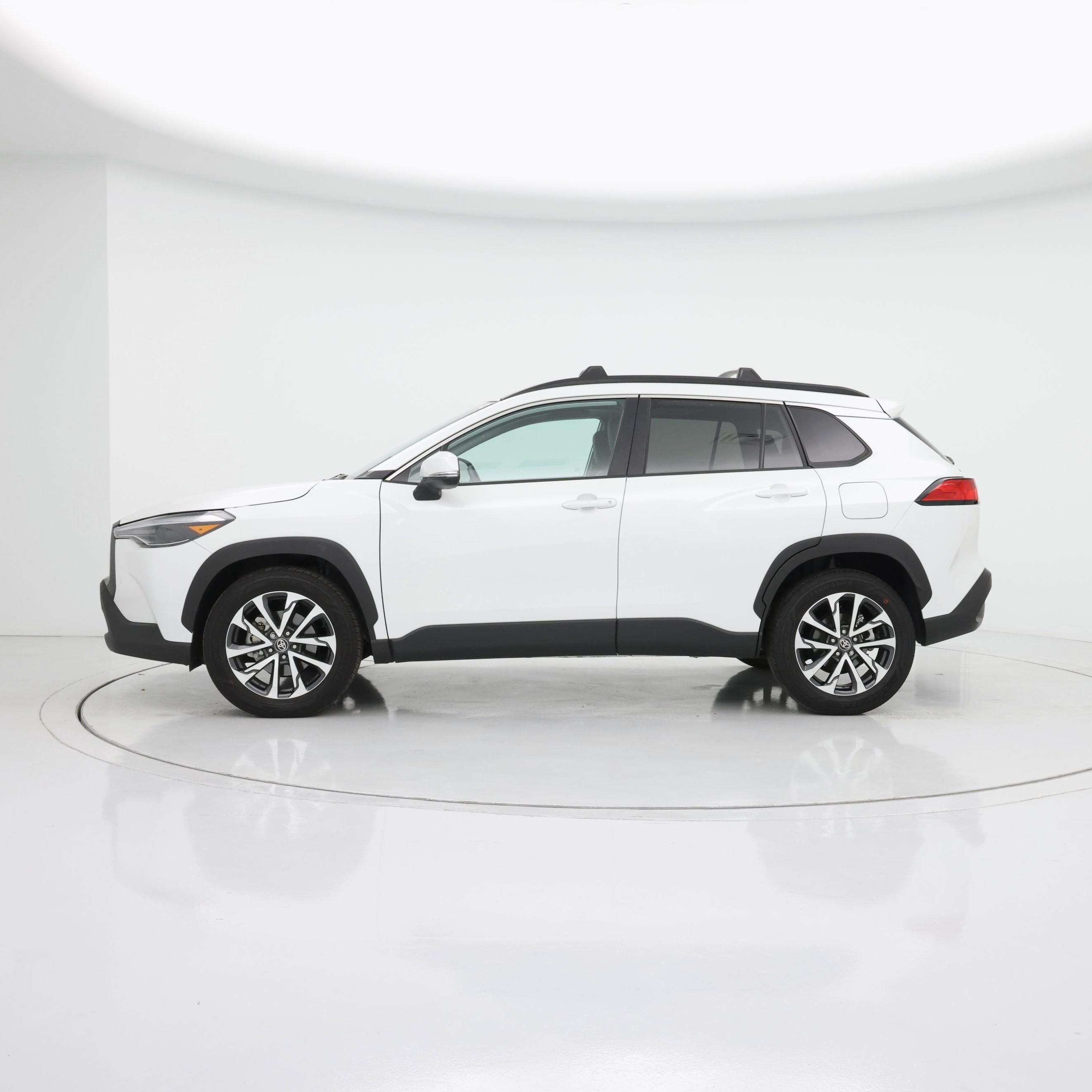 Thumbnail: 2024 Toyota Corolla Cross - 3