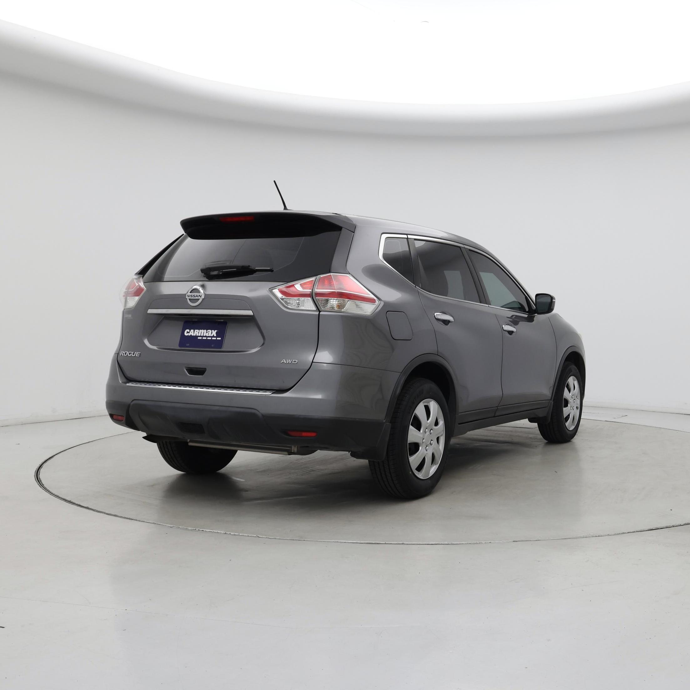 Thumbnail: 2015 Nissan Rogue - 8