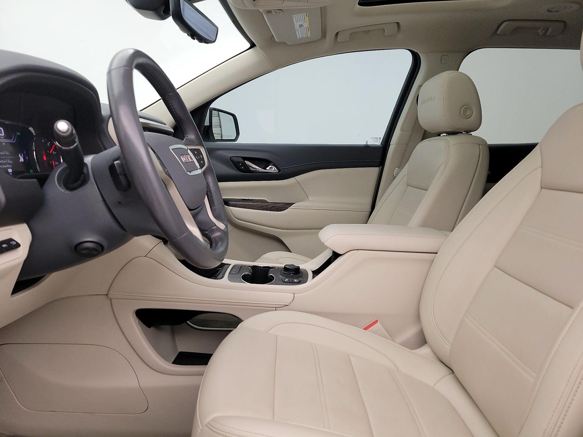 Thumbnail: 2022 GMC Acadia - 11