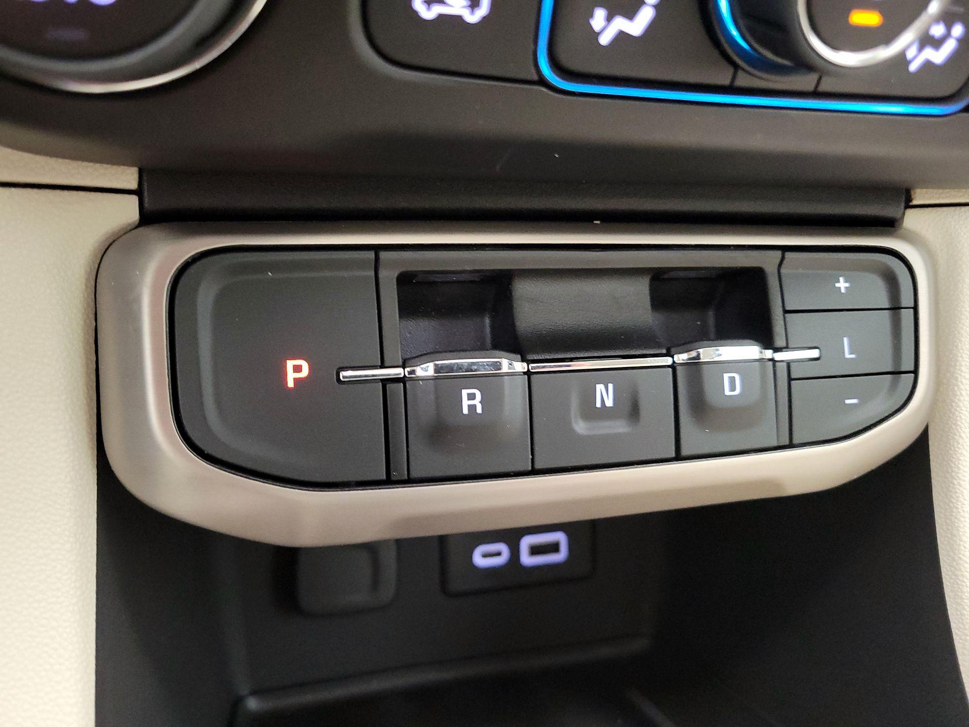 Thumbnail: 2022 GMC Acadia - 18