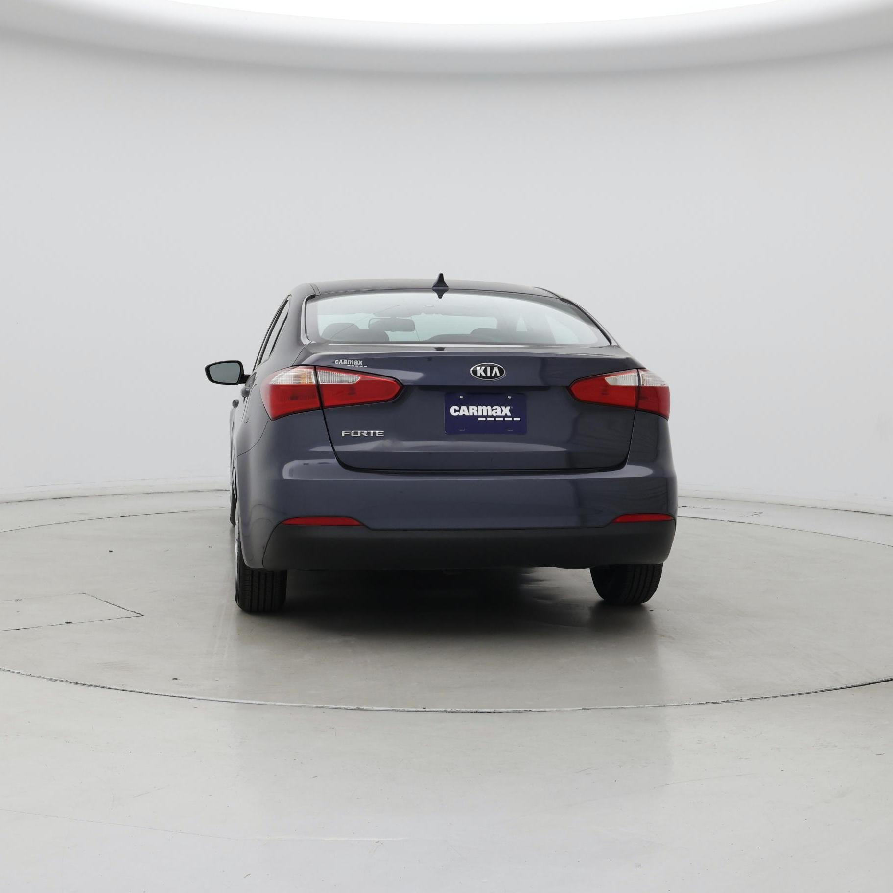 Thumbnail: 2016 Kia Forte - 6