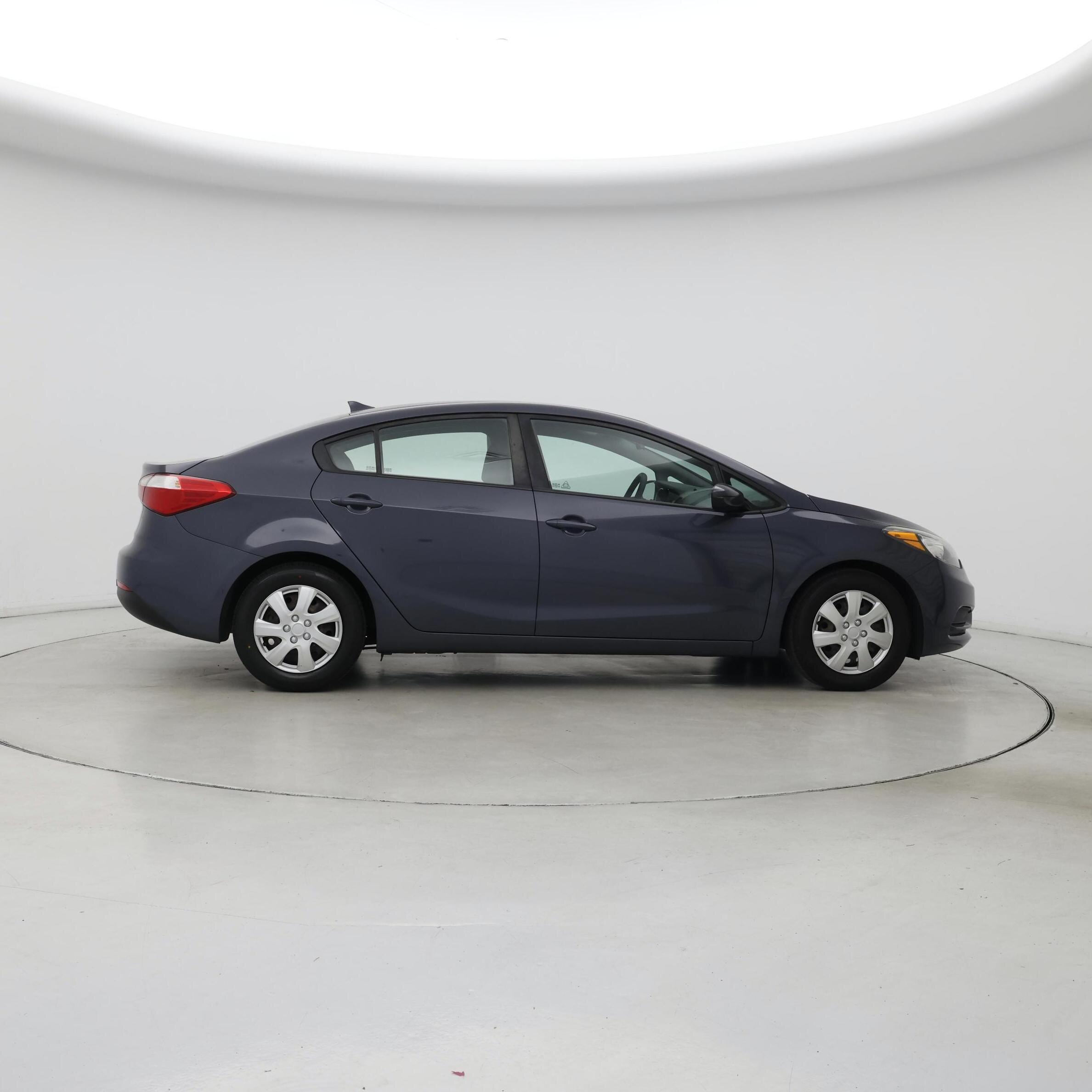 Thumbnail: 2016 Kia Forte - 7