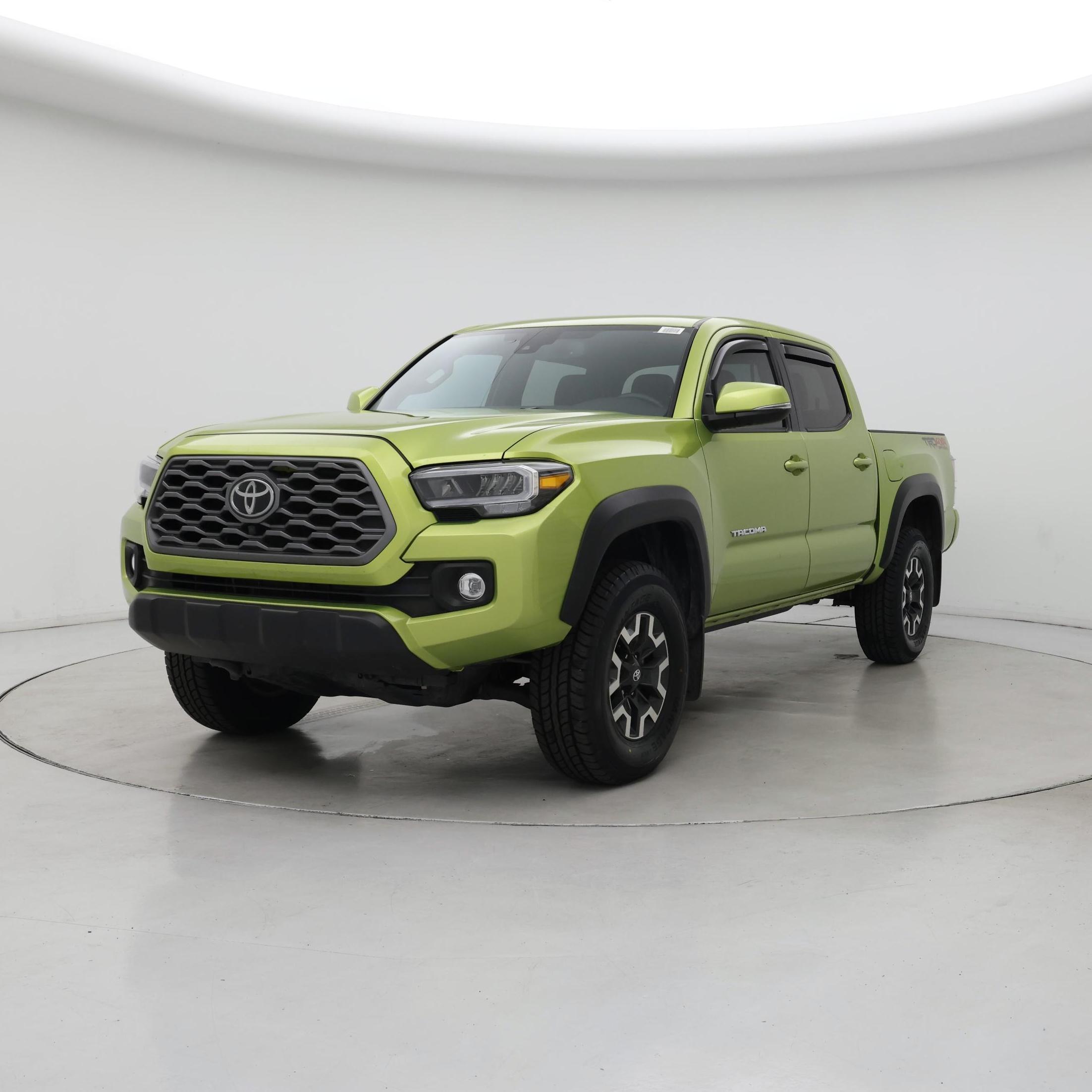 Thumbnail: 2023 Toyota Tacoma - 4