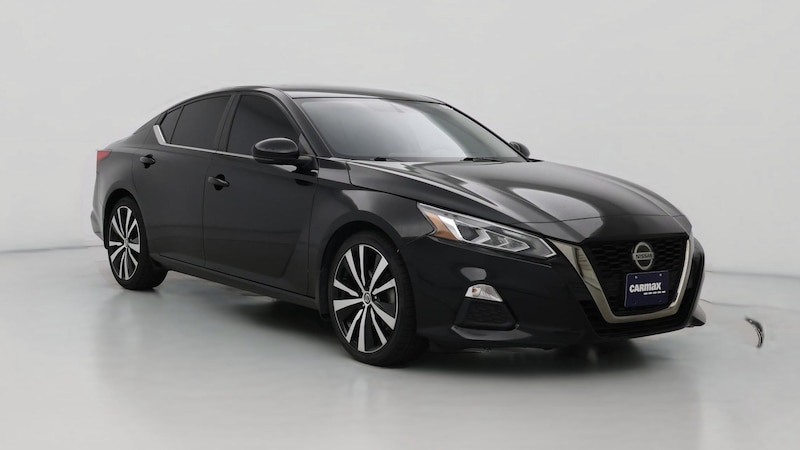 2019 Nissan Altima SR Hero Image