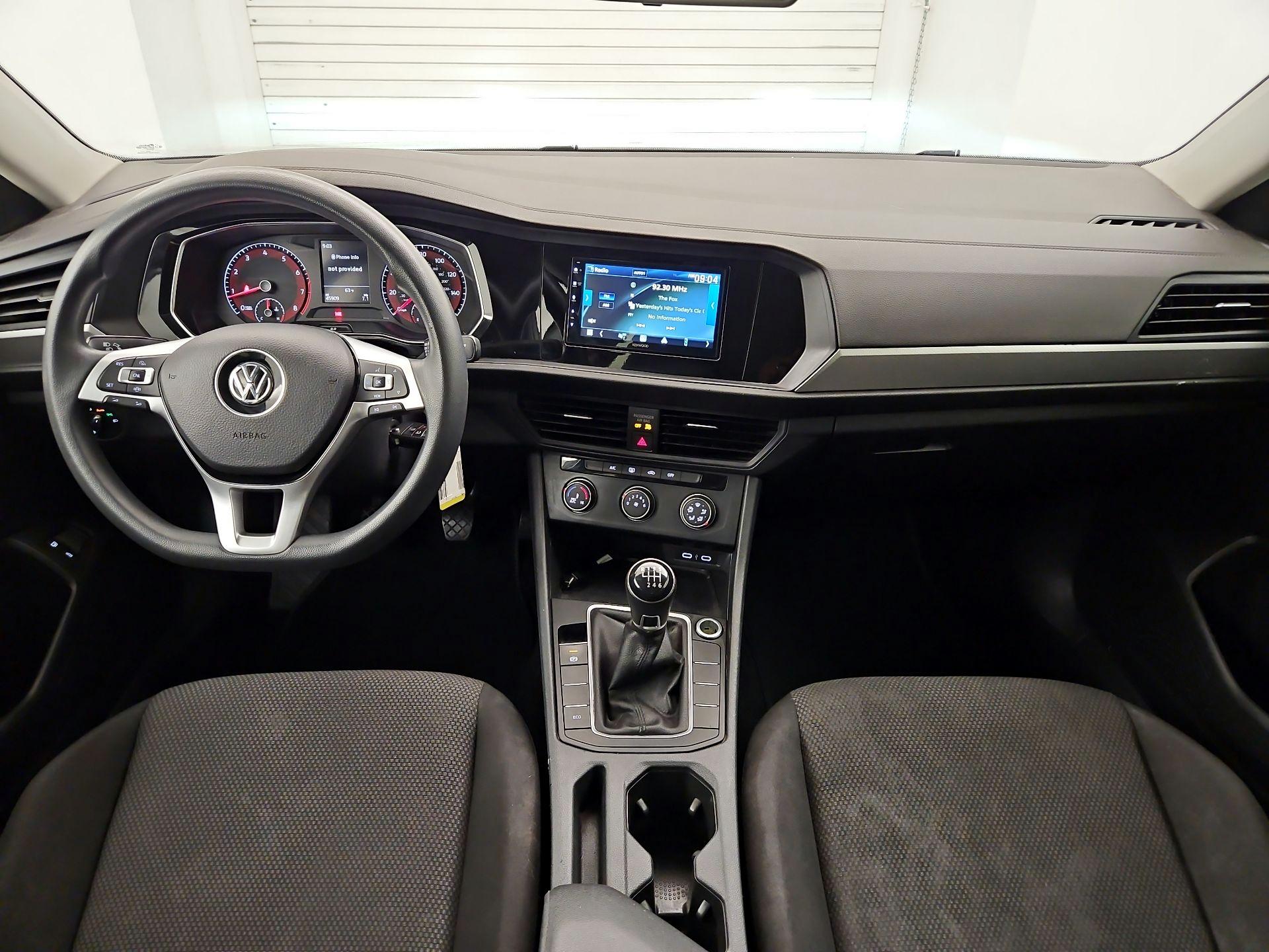 Thumbnail: 2021 Volkswagen Jetta - 9