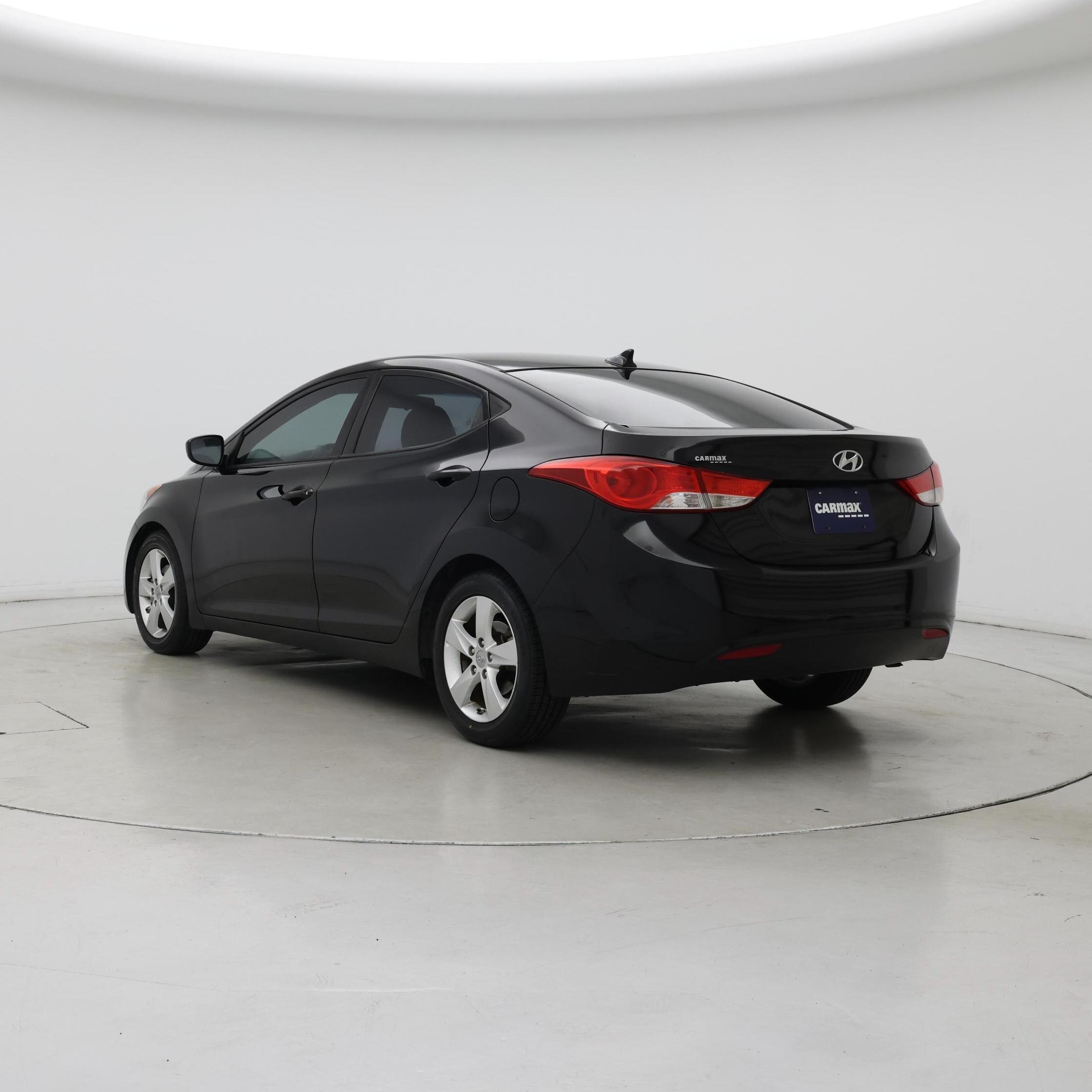 Thumbnail: 2013 Hyundai Elantra - 2