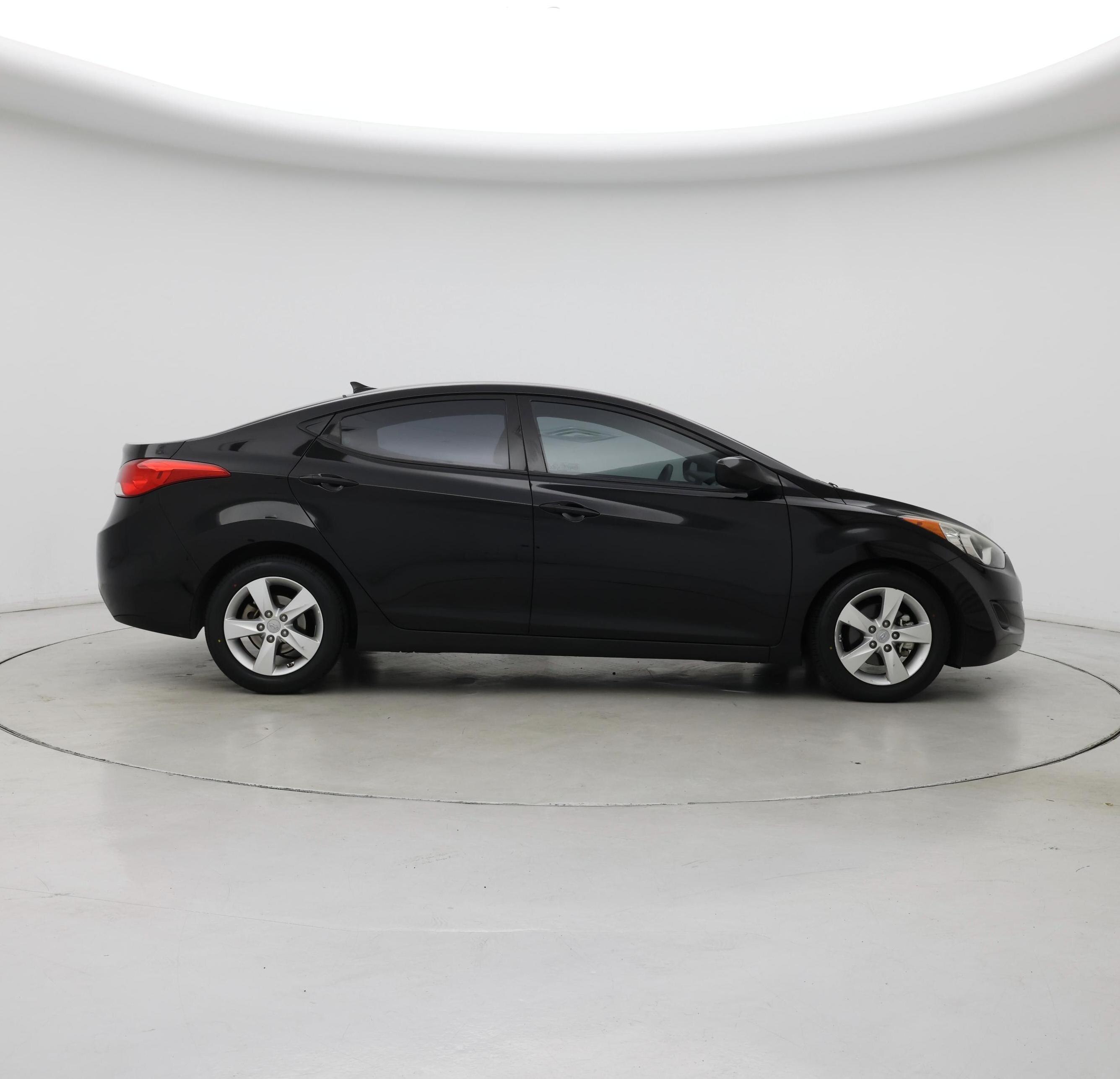 Thumbnail: 2013 Hyundai Elantra - 7