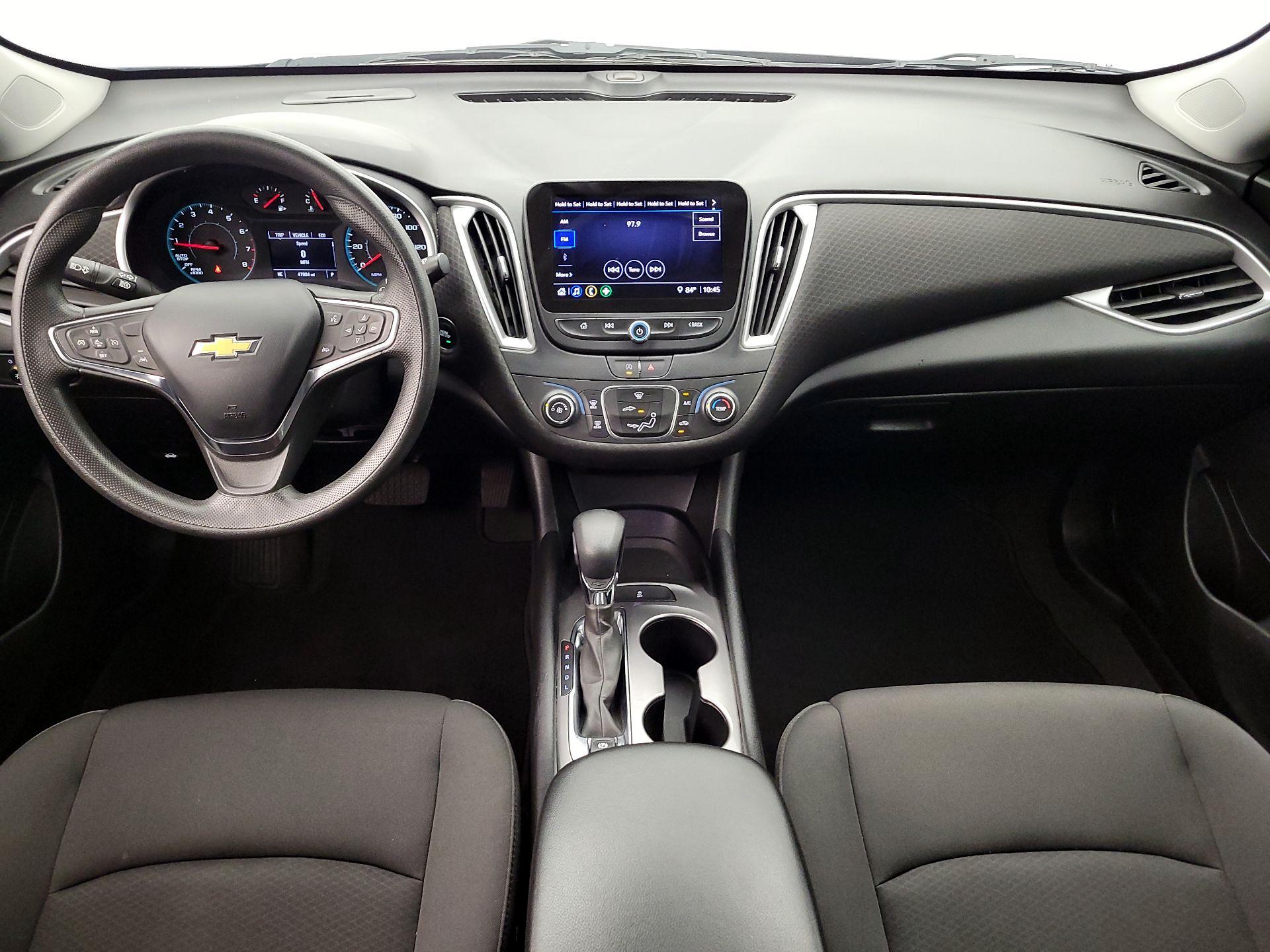 Thumbnail: 2023 Chevrolet Malibu - 9