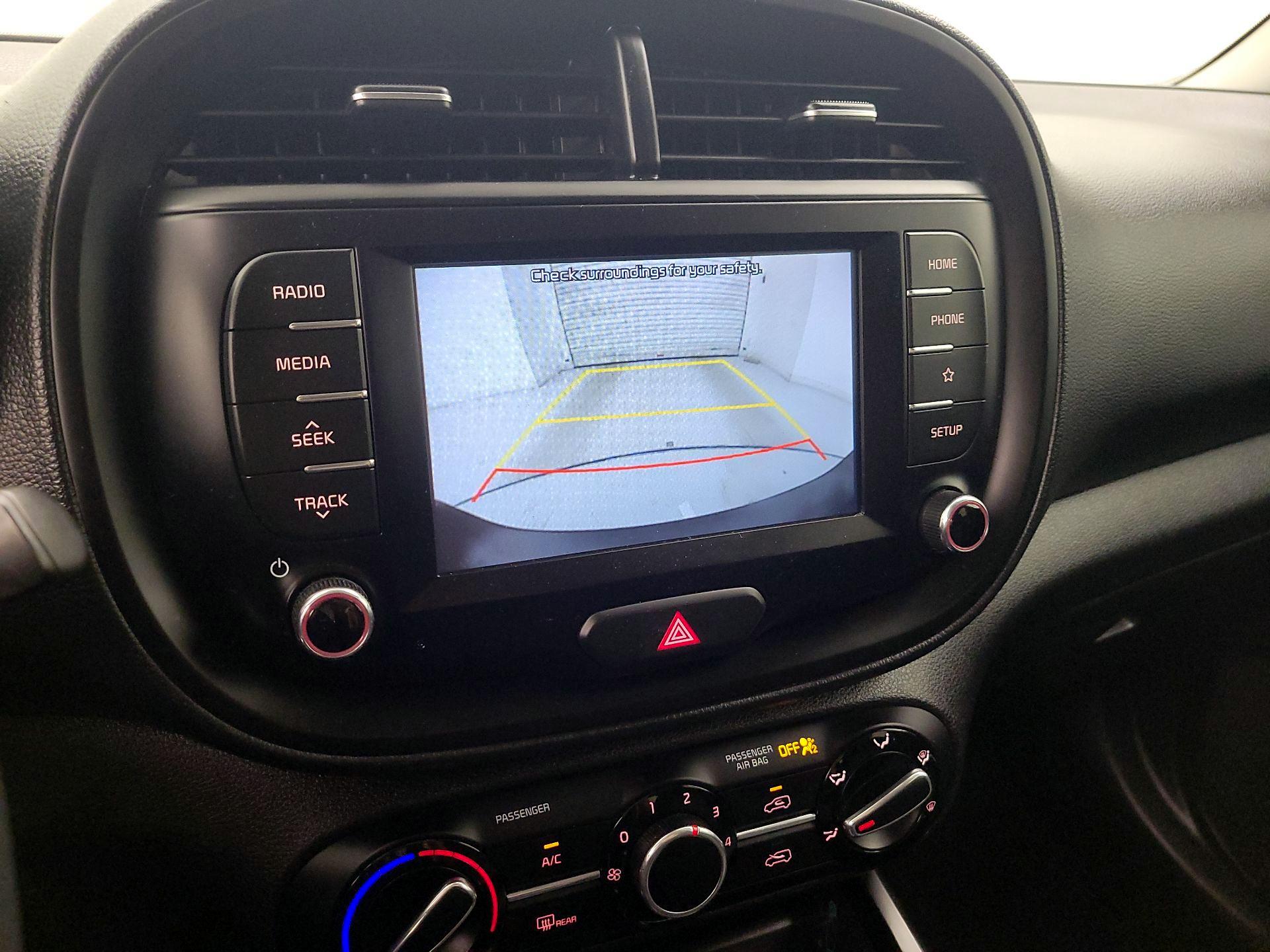 Thumbnail: 2020 Kia Soul - 14