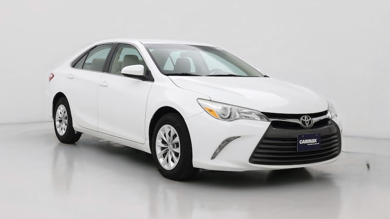 2015 Toyota Camry LE Hero Image