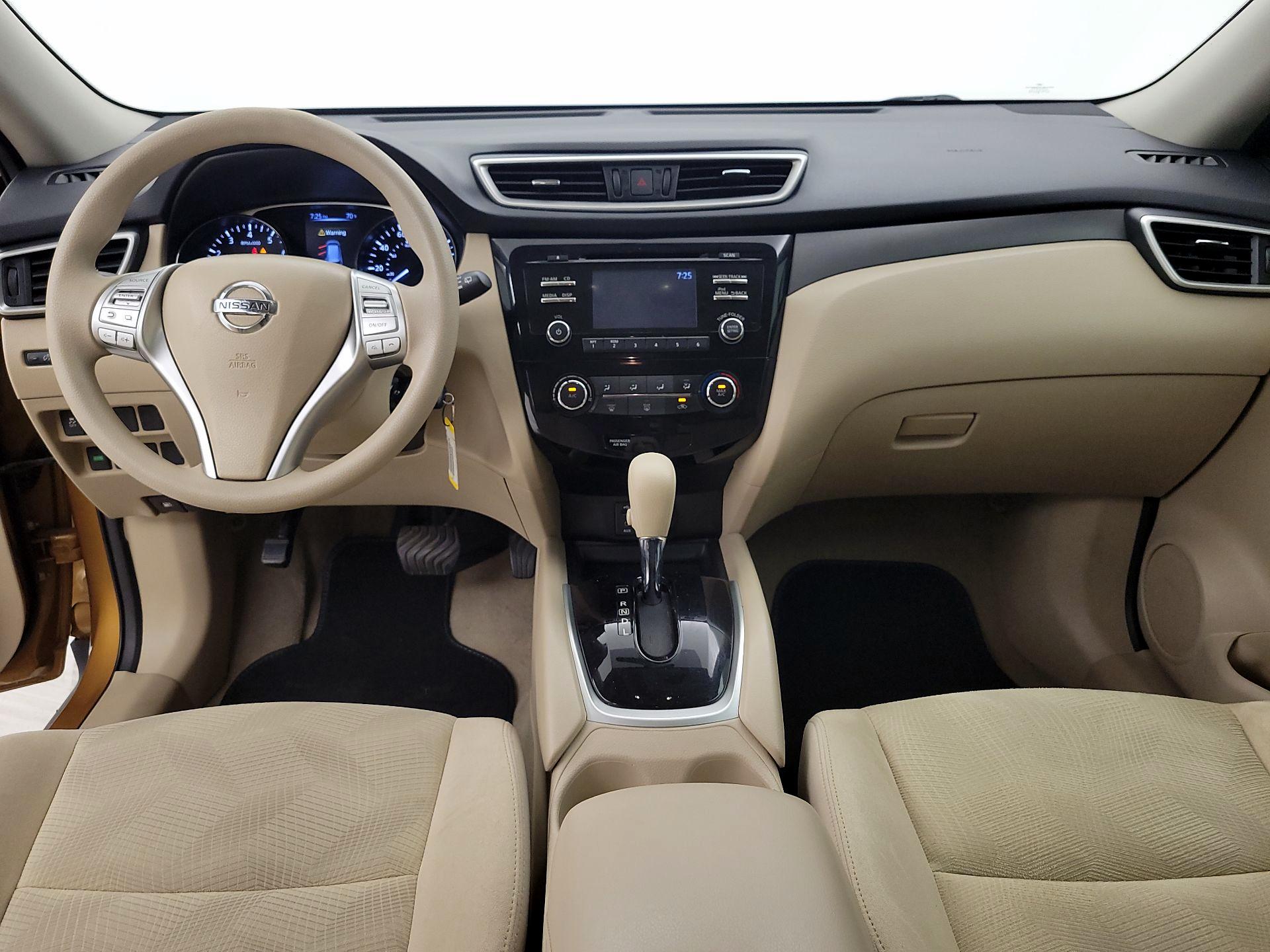 Thumbnail: 2015 Nissan Rogue - 9