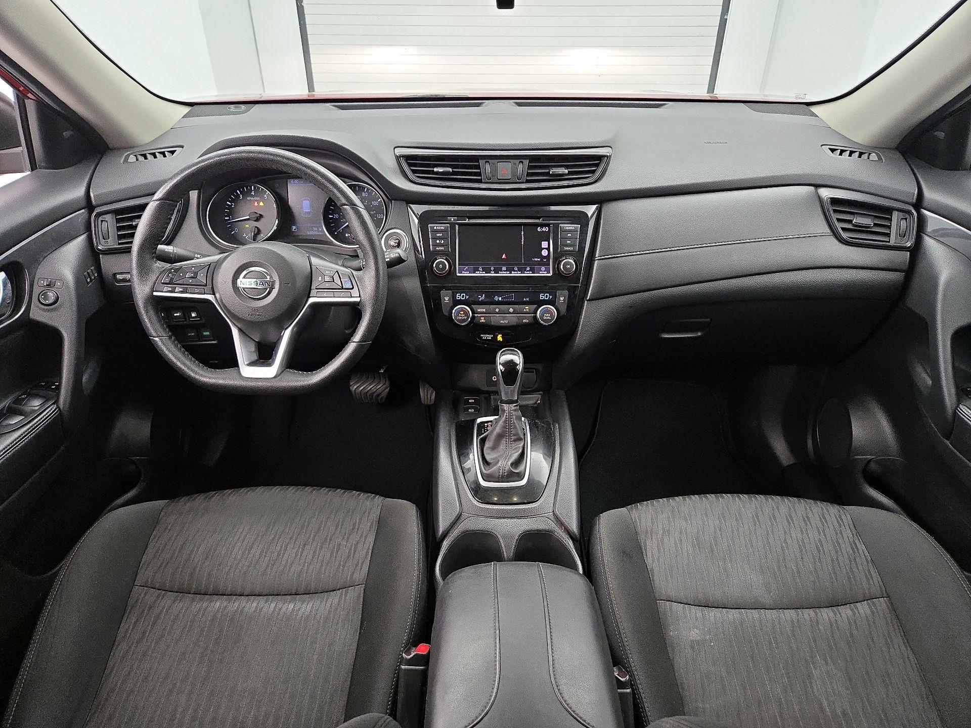 Thumbnail: 2020 Nissan Rogue - 9