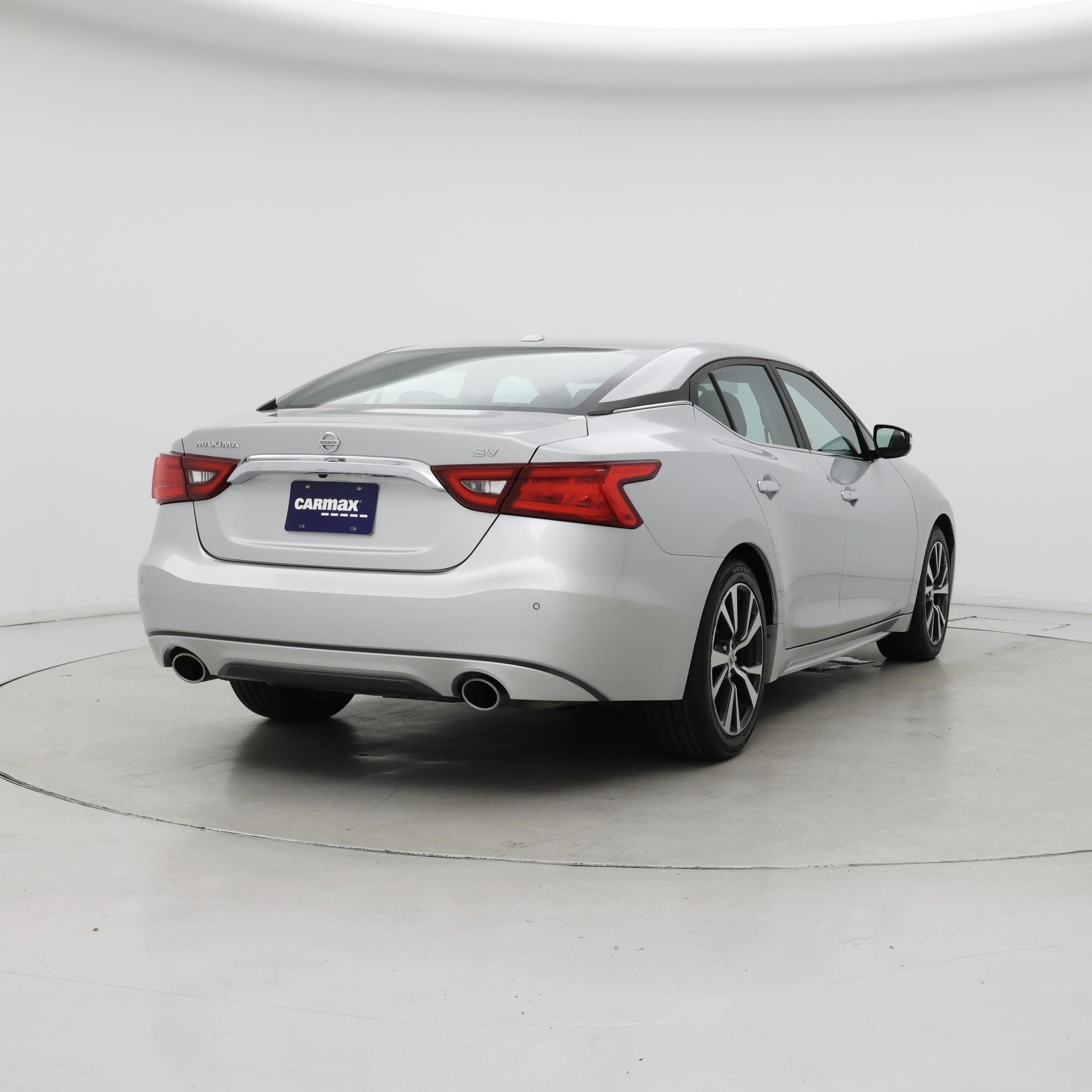 Thumbnail: 2017 Nissan Maxima - 8